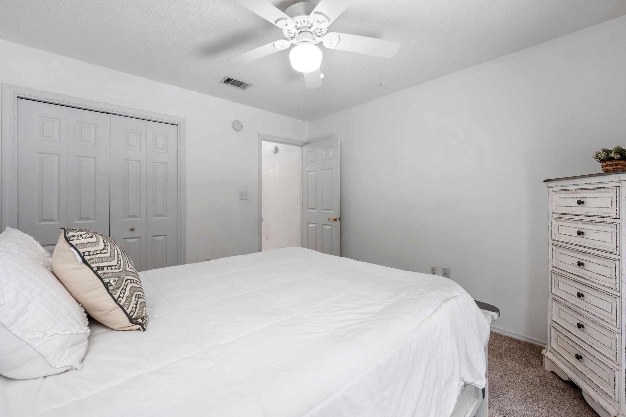 LONGWOOD PINES S/D - Residential