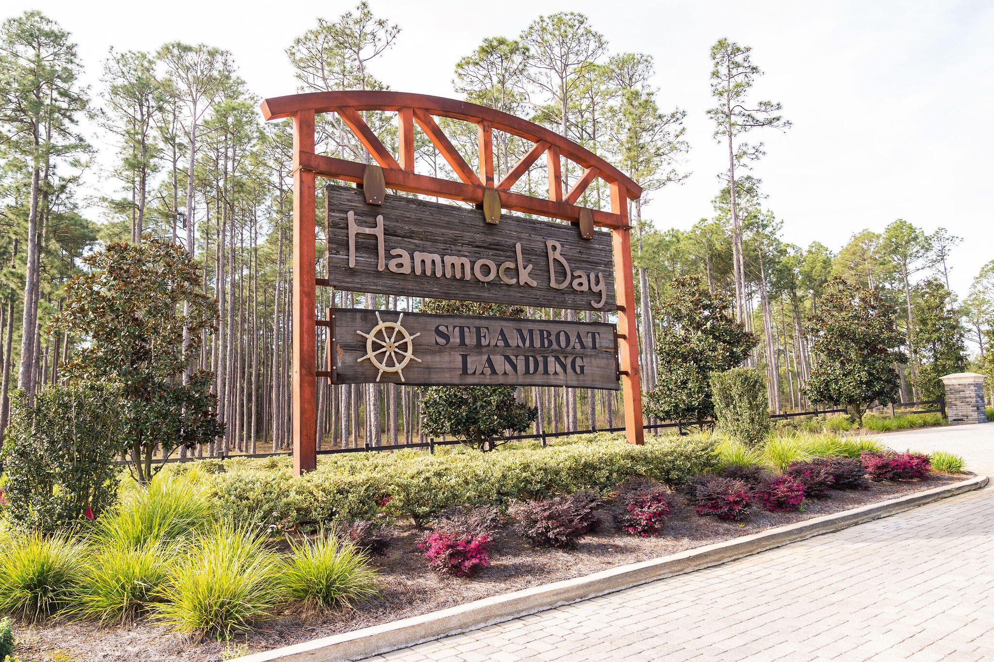 HAMMOCK BAY - Residential Lease