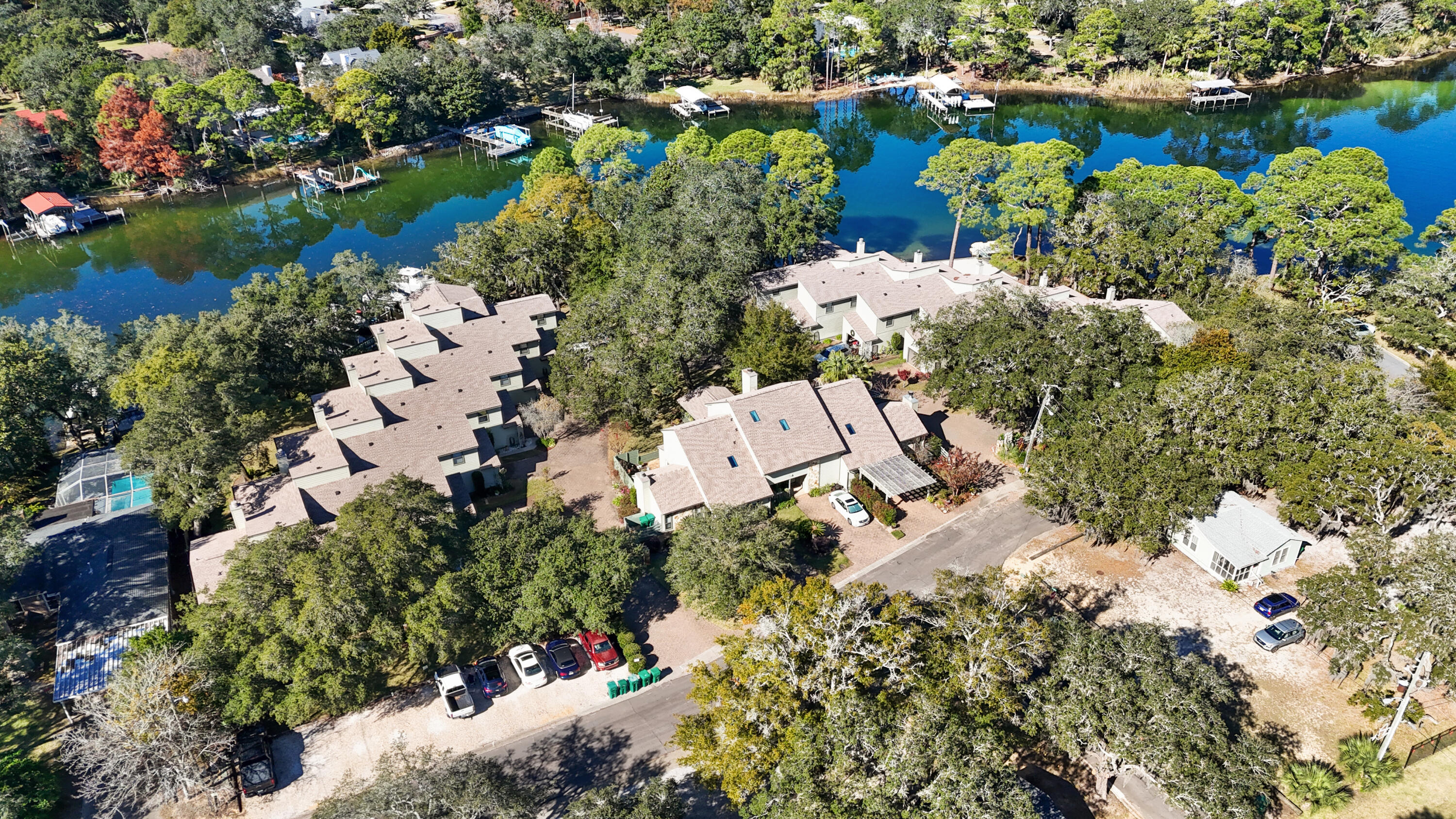 KIDD BAYOU OAKS - Residential