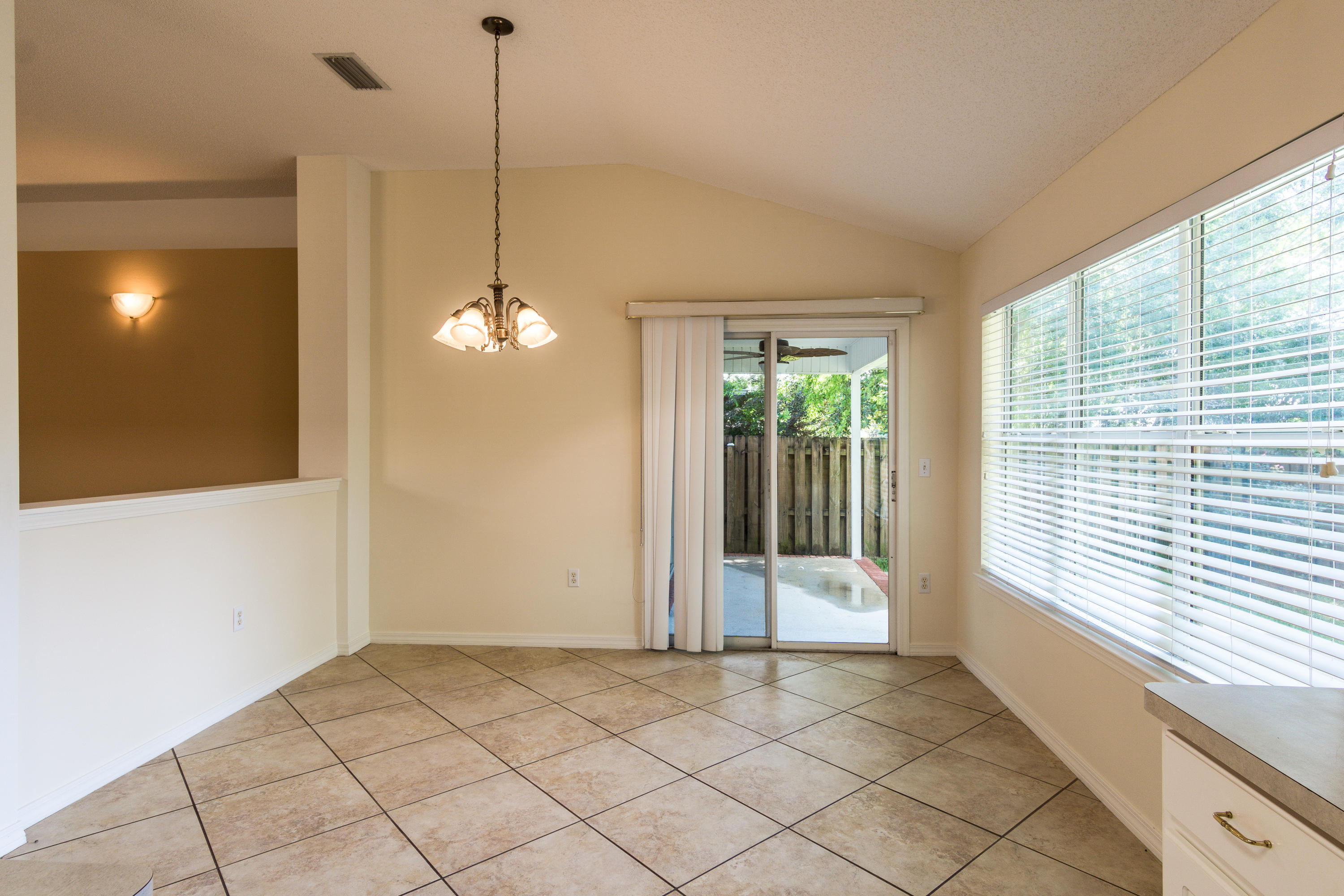 EMERALD VILLAGE S/D - Residential