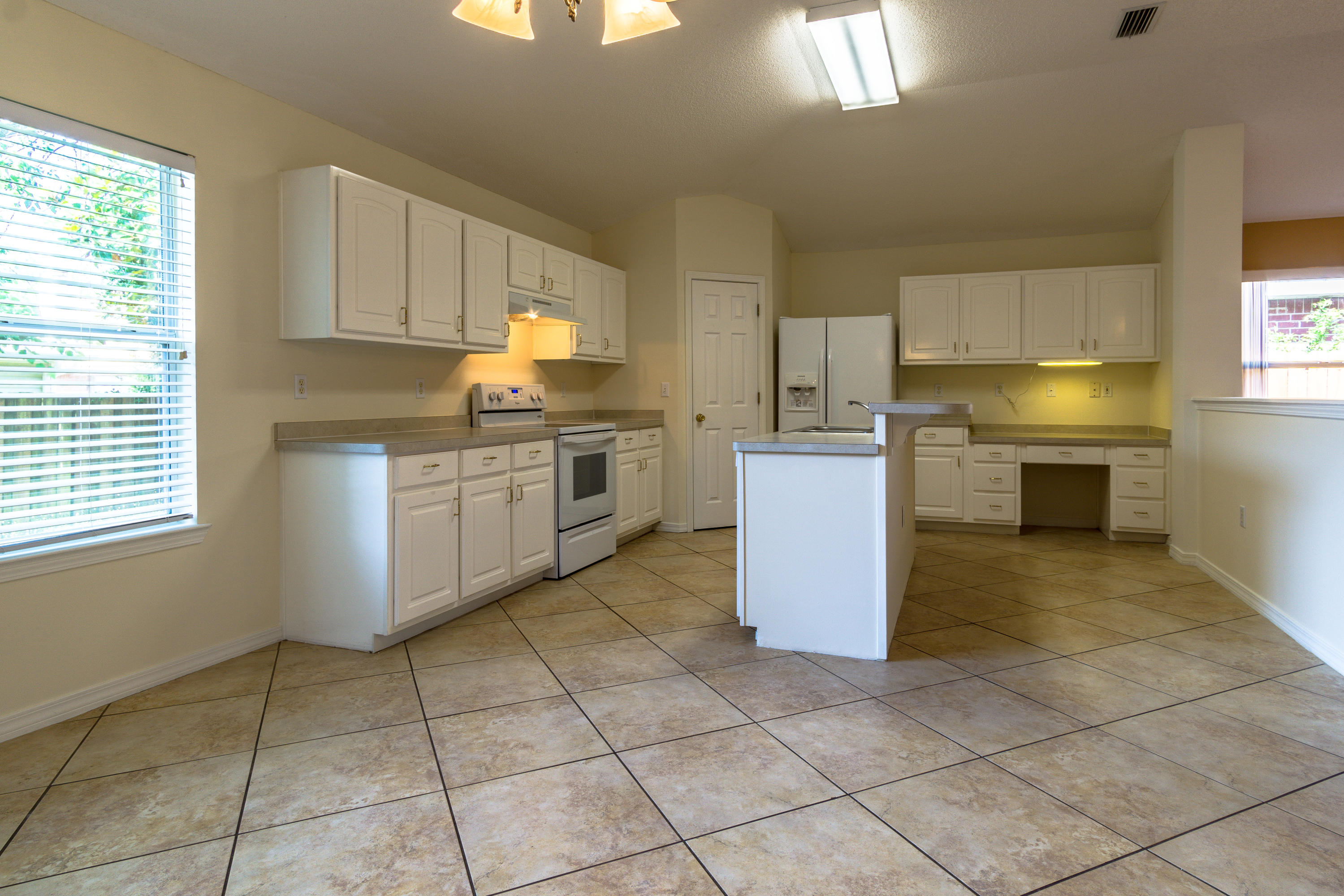 EMERALD VILLAGE S/D - Residential