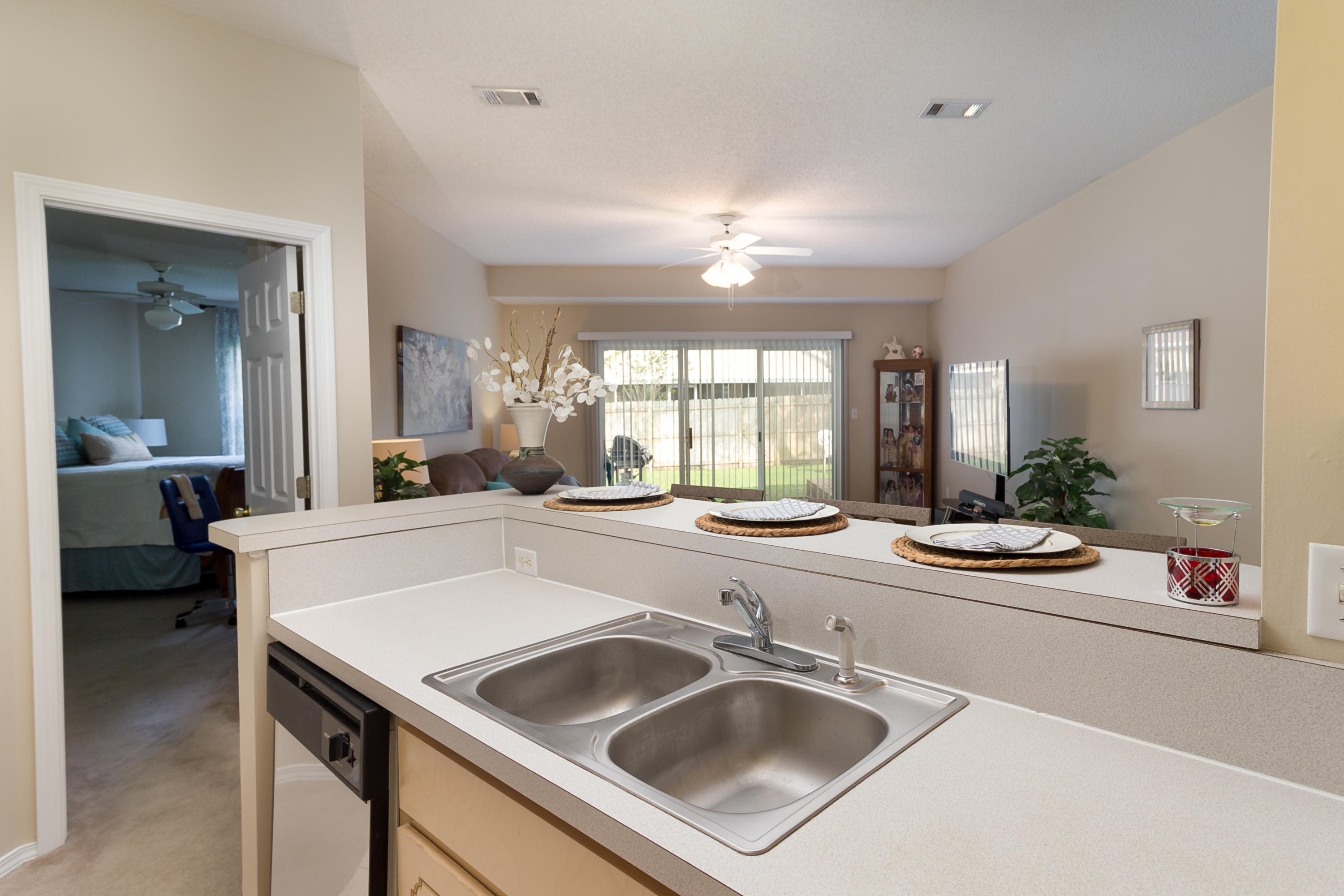 PALM HARBOR MARINA - Residential