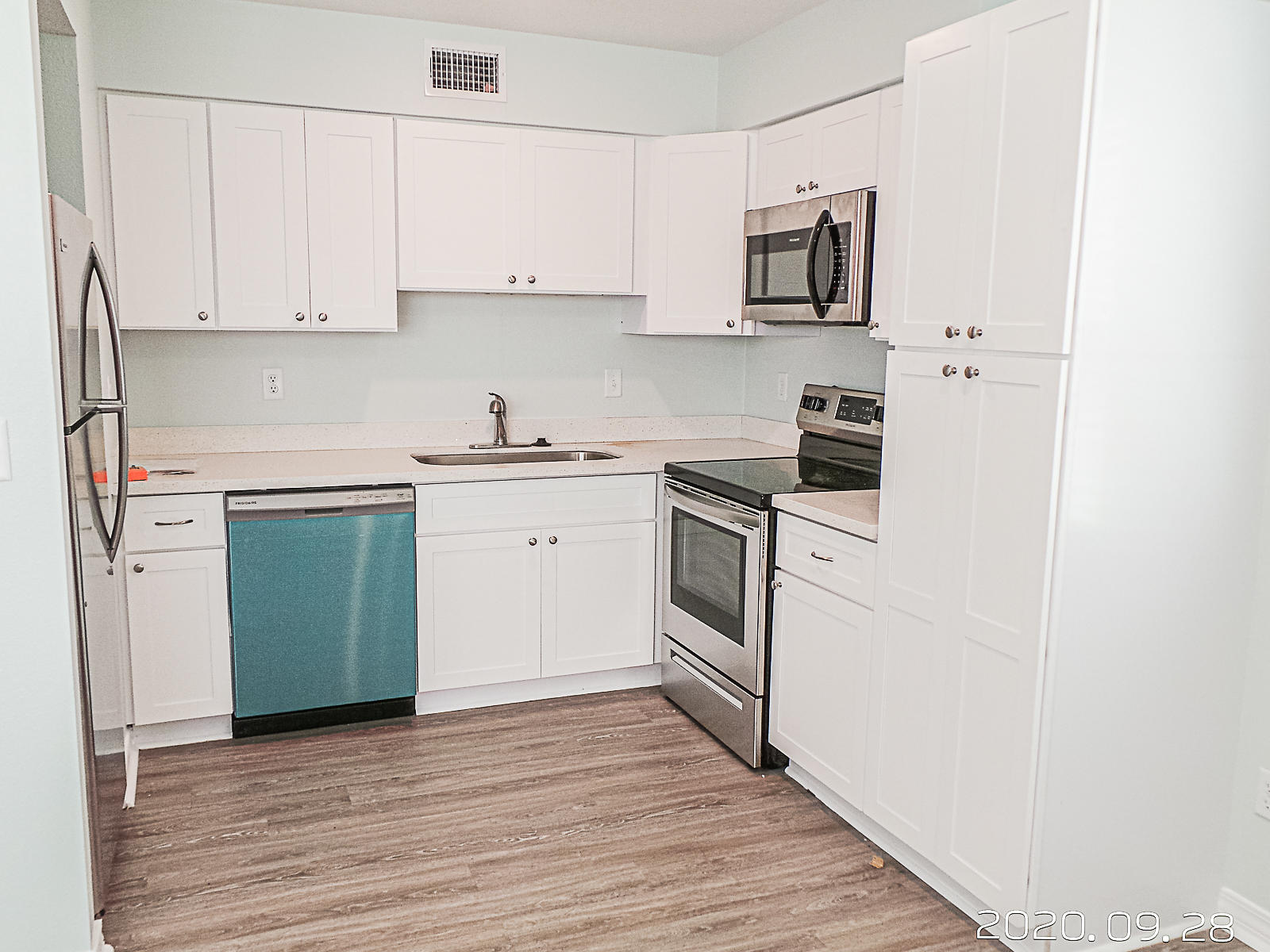 Berthe Avenue Apartments - Residential Lease