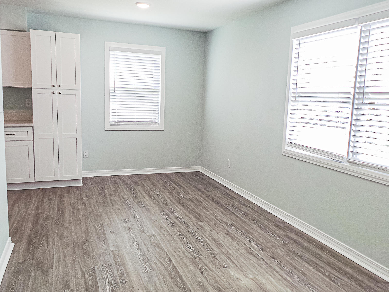 Berthe Avenue Apartments - Residential Lease