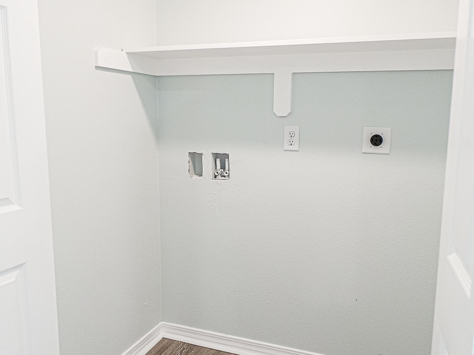 Berthe Avenue Apartments - Residential Lease