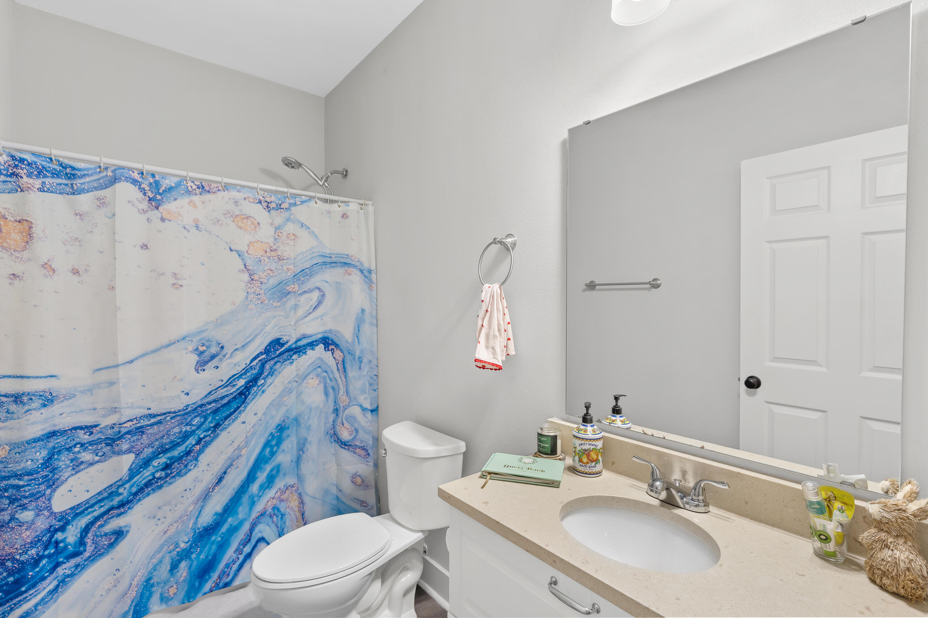 TOWN OF SANTA ROSA - Residential