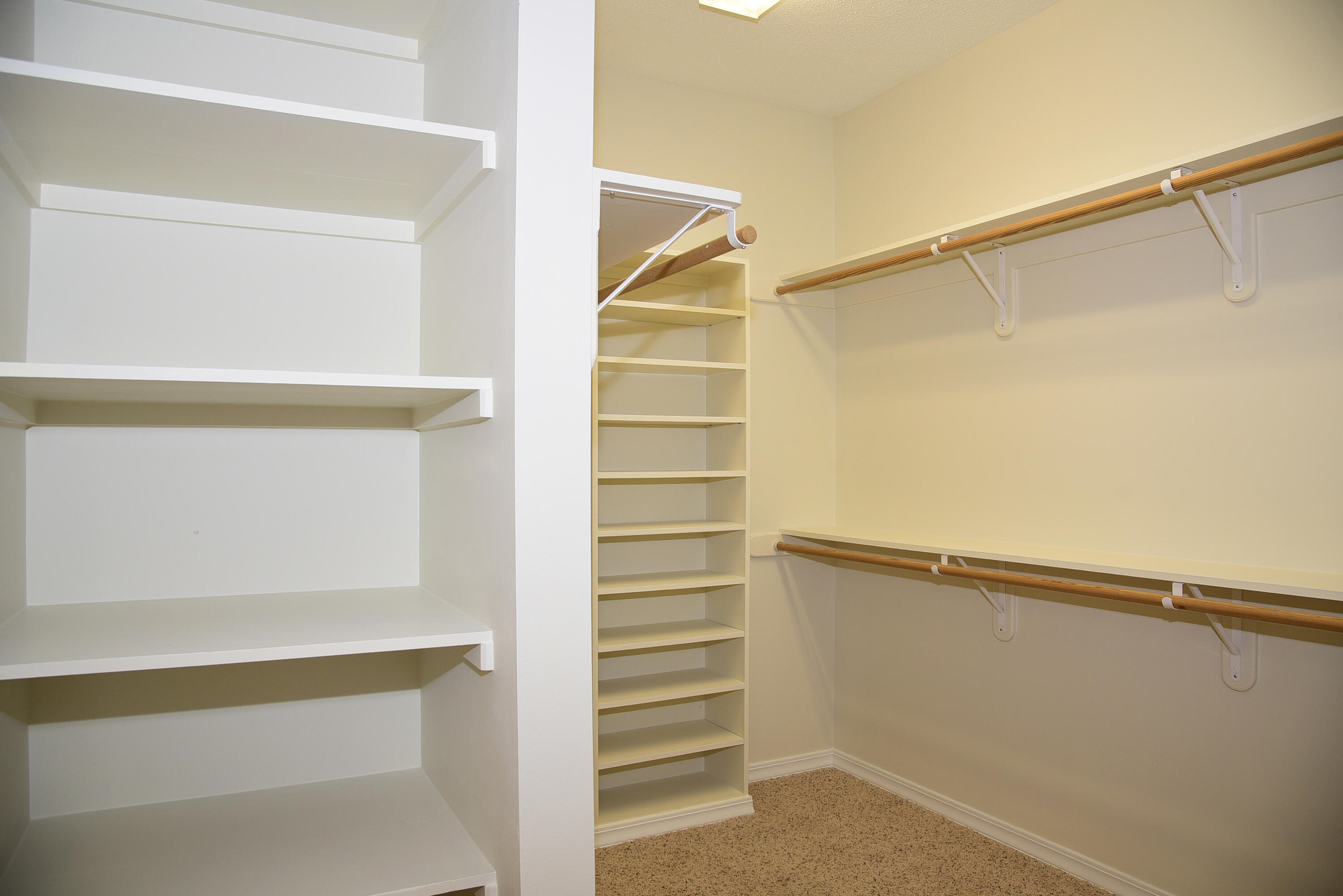 GLENLAKE PH 2 - Residential Lease