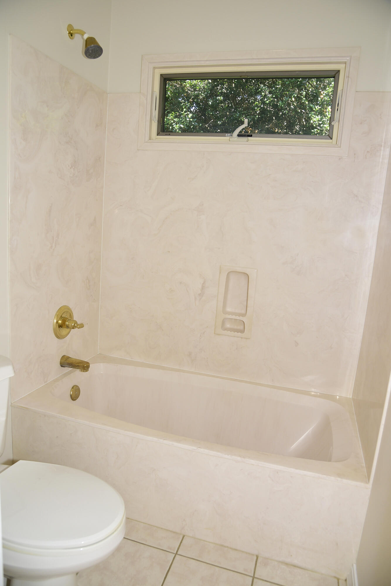 GLENLAKE PH 2 - Residential Lease