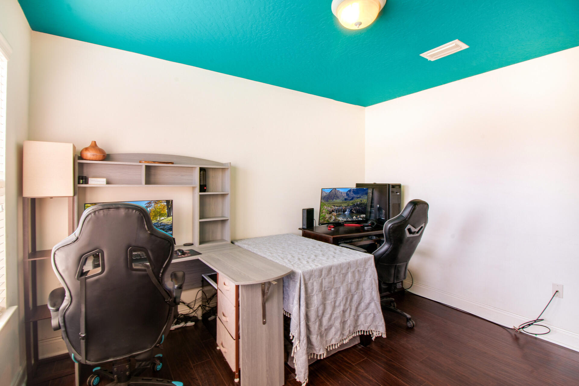 COTTAGES AT EAST RIVER - Residential