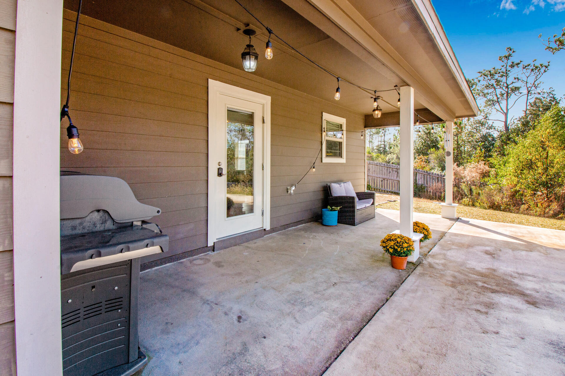 COTTAGES AT EAST RIVER - Residential