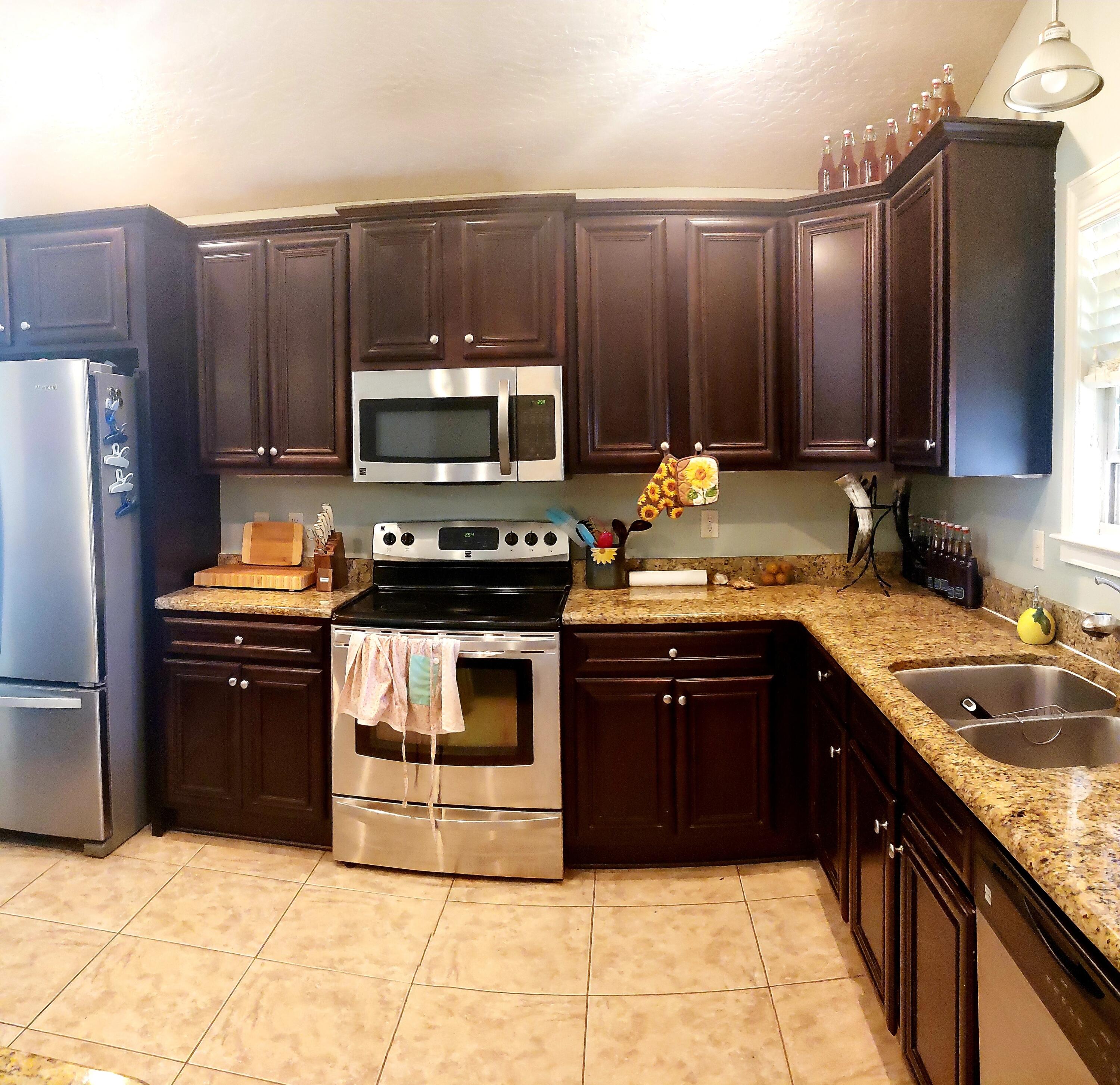 COTTAGES AT EAST RIVER - Residential