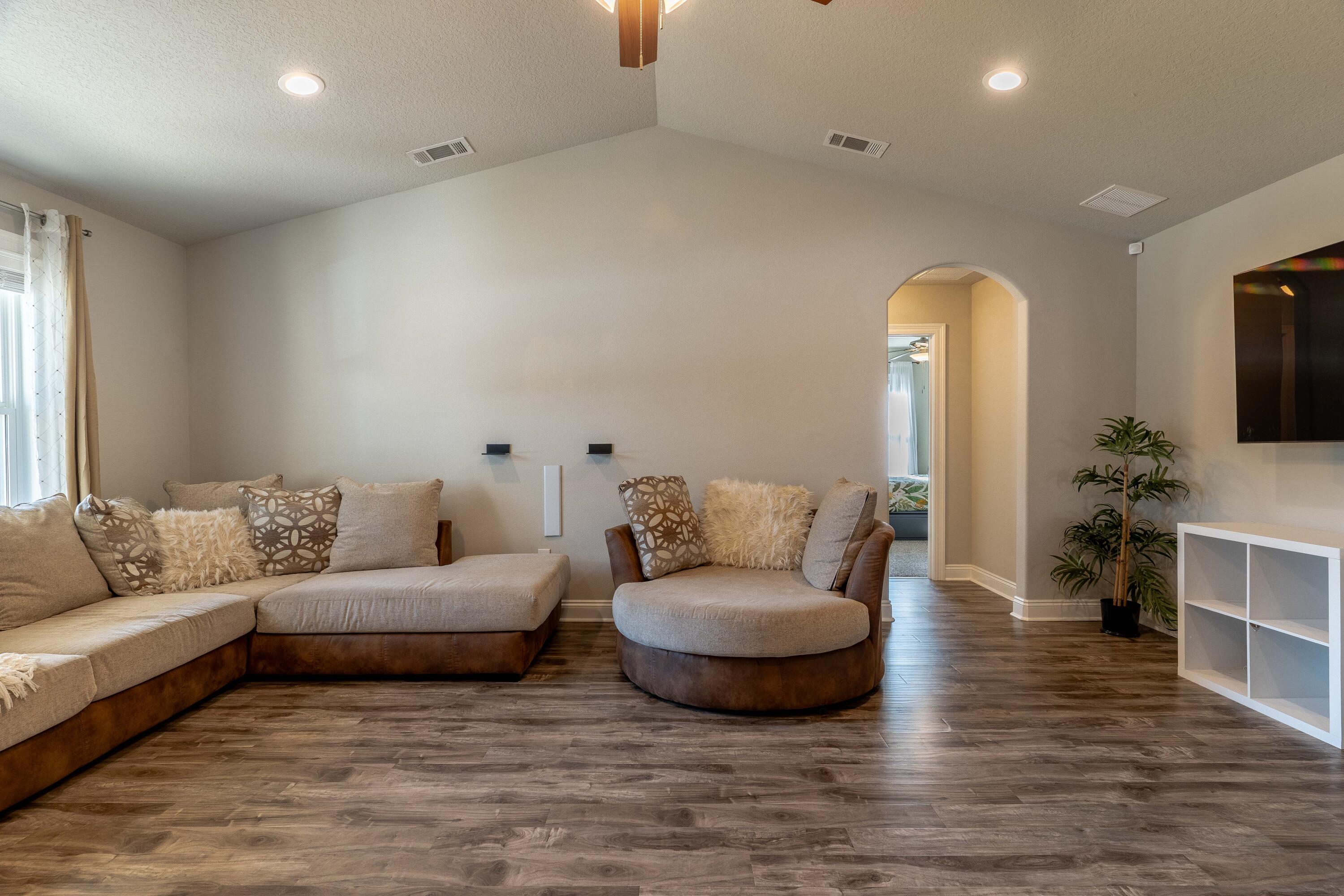 Treasure Isle - Residential