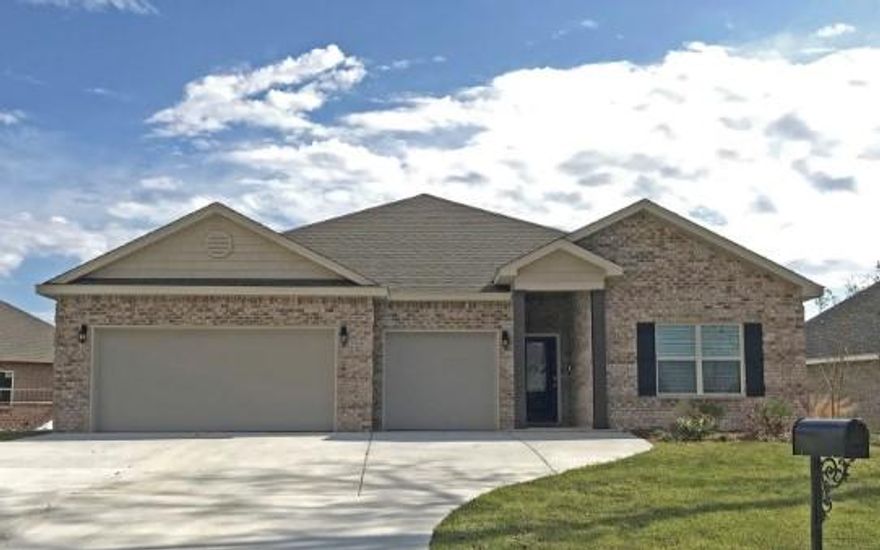 4 Bed PLUS flex room for in-law, guest or teenager suite, 3.5 Bath, Massive Laundry Room and THREE CAR GARAGE. This Incredible Home Includes : Beautiful cabinetry in Bisque, Engineered Vinyl Plank Floors In All Common Areas Of The Home, Granite In Kitchen & Baths, Stainless Steel Appliances, Tile Shower In Master, Full Irrigation System, Brushed Nickel Plumbing and Lighting, Tons of Crown Molding, Decorative Glass Front Door and SOOO much more. Seller offering $7500 in closing costs for buyers using affiliate DHI Mortgage for financing.Peach Creek is centrally located between Panama City Beach and Destin with an approximate 10 minute drive Seaside Beach, and 5 minute drive to nearest Publix! Only 20 min drive to fabulous Pier Park In Panama City Beach