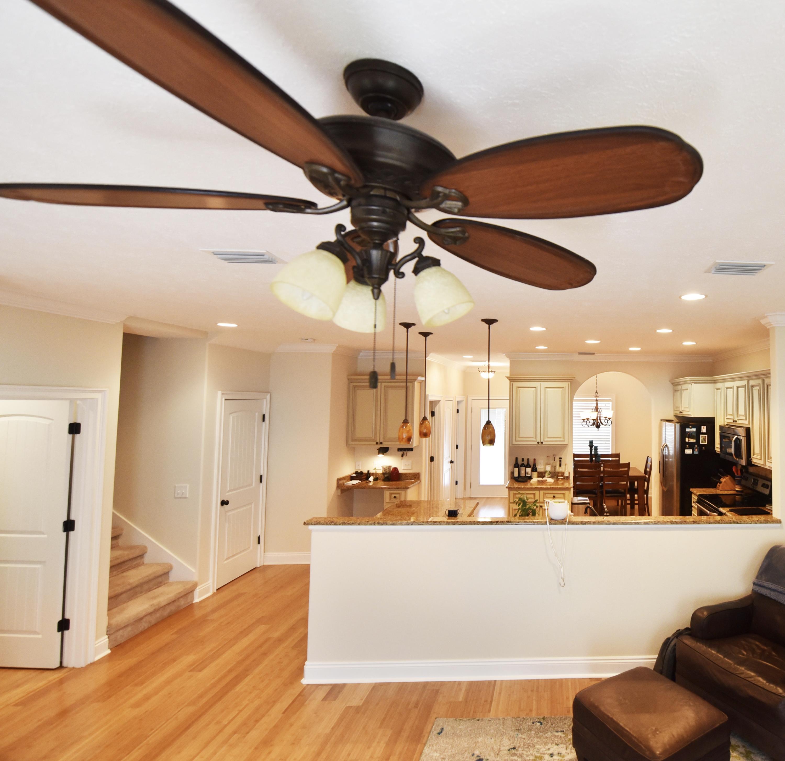 PARADISE GROVE - Residential