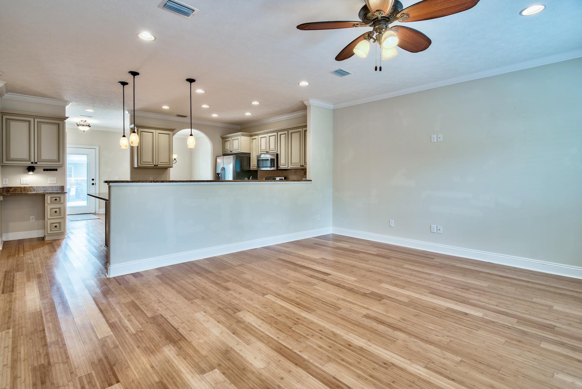 PARADISE GROVE - Residential