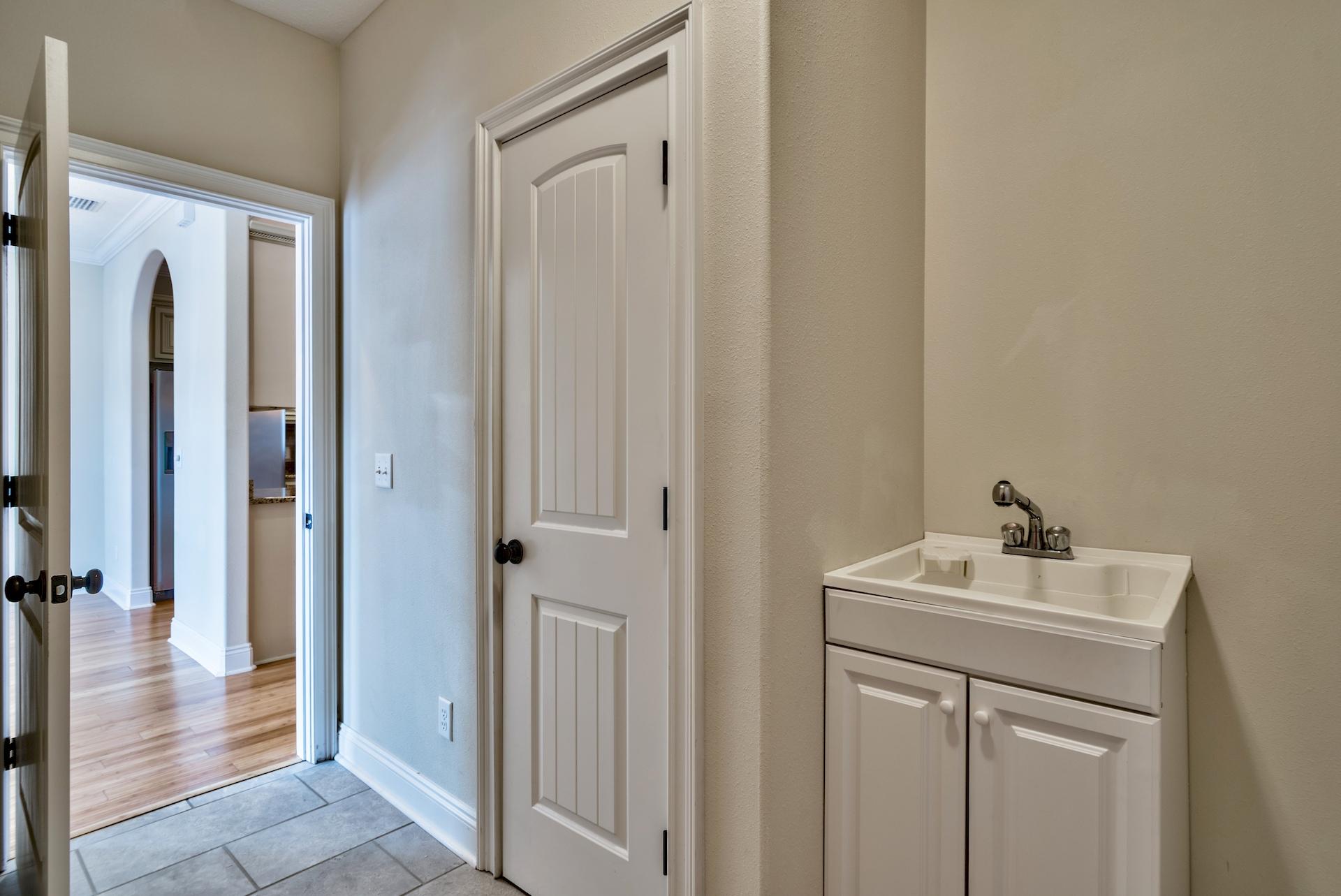 PARADISE GROVE - Residential