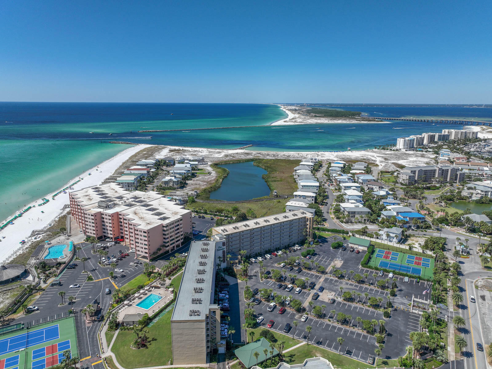 ISLANDER CONDO PH 2 - Residential