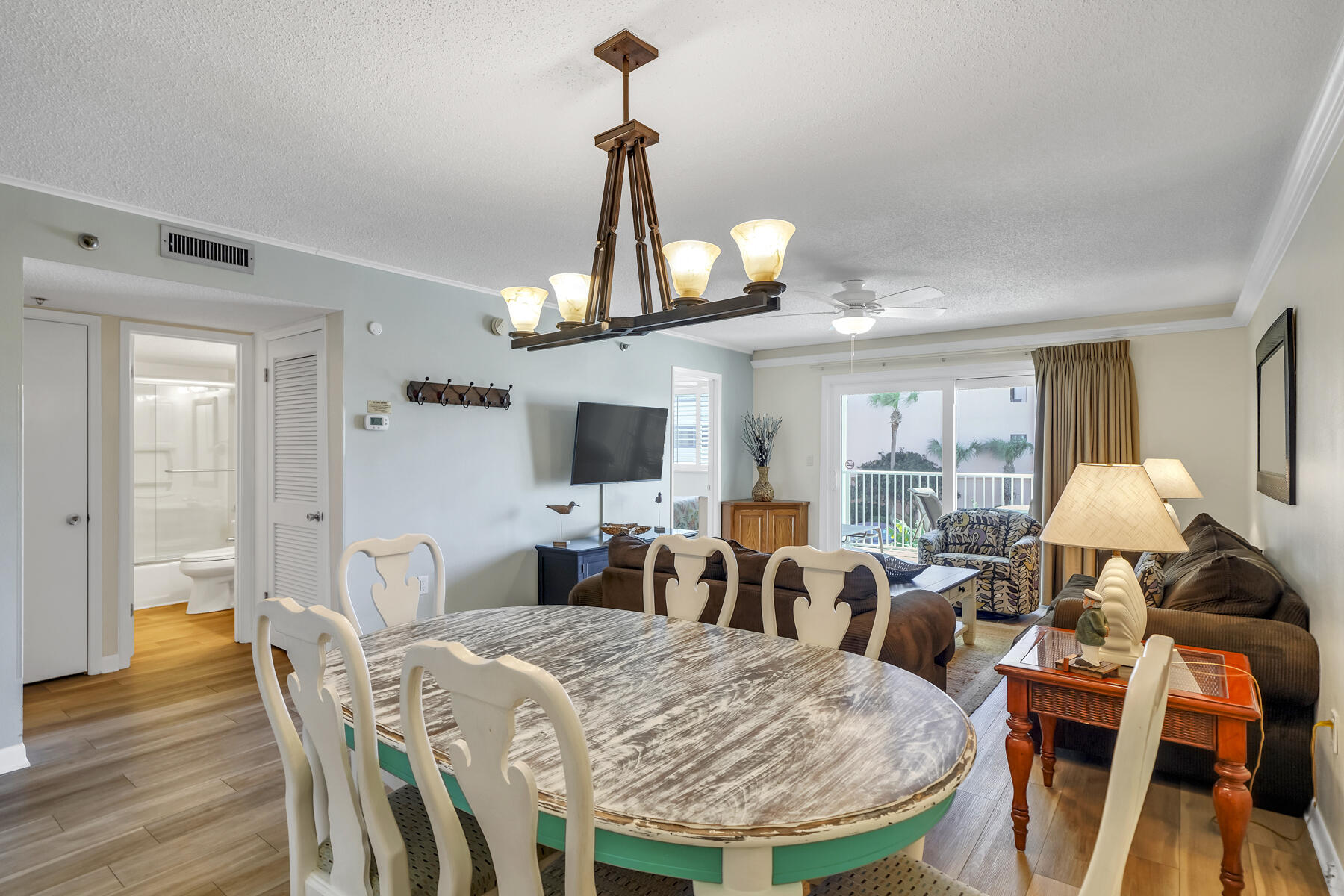 ISLANDER CONDO PH 2 - Residential