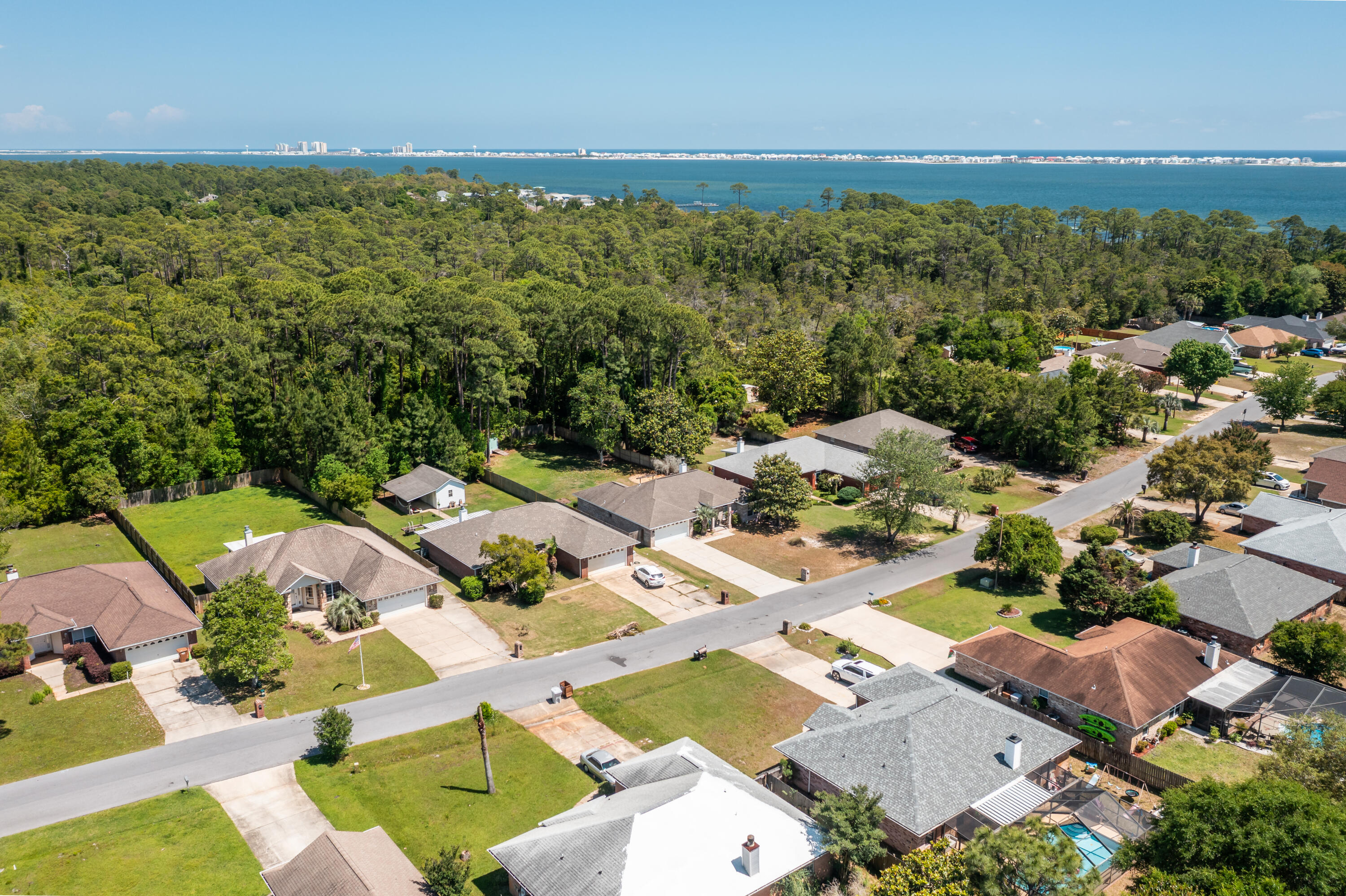 LEGEND COVE - Residential