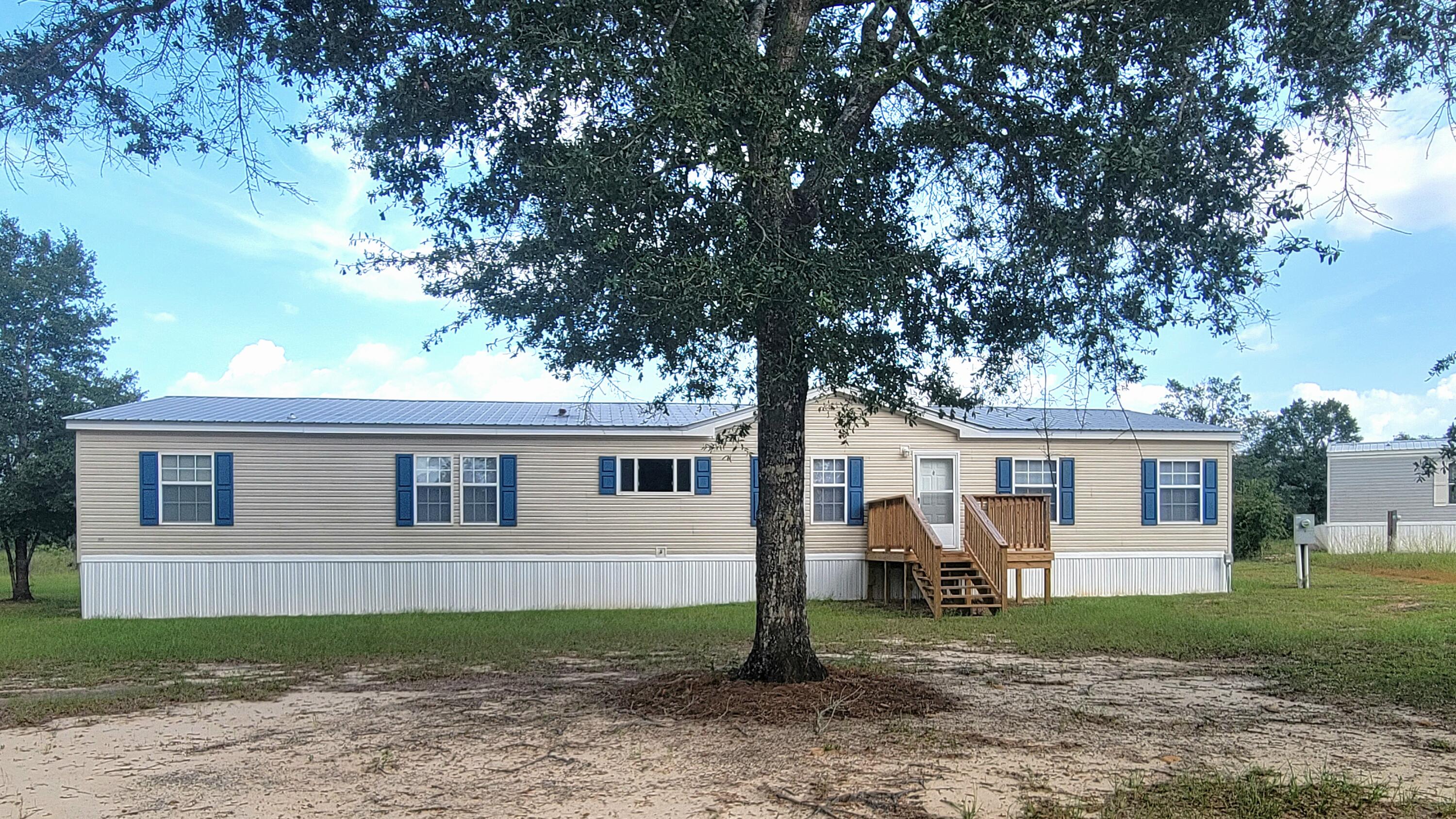 OAKWOOD LAKES ESTATES - Residential