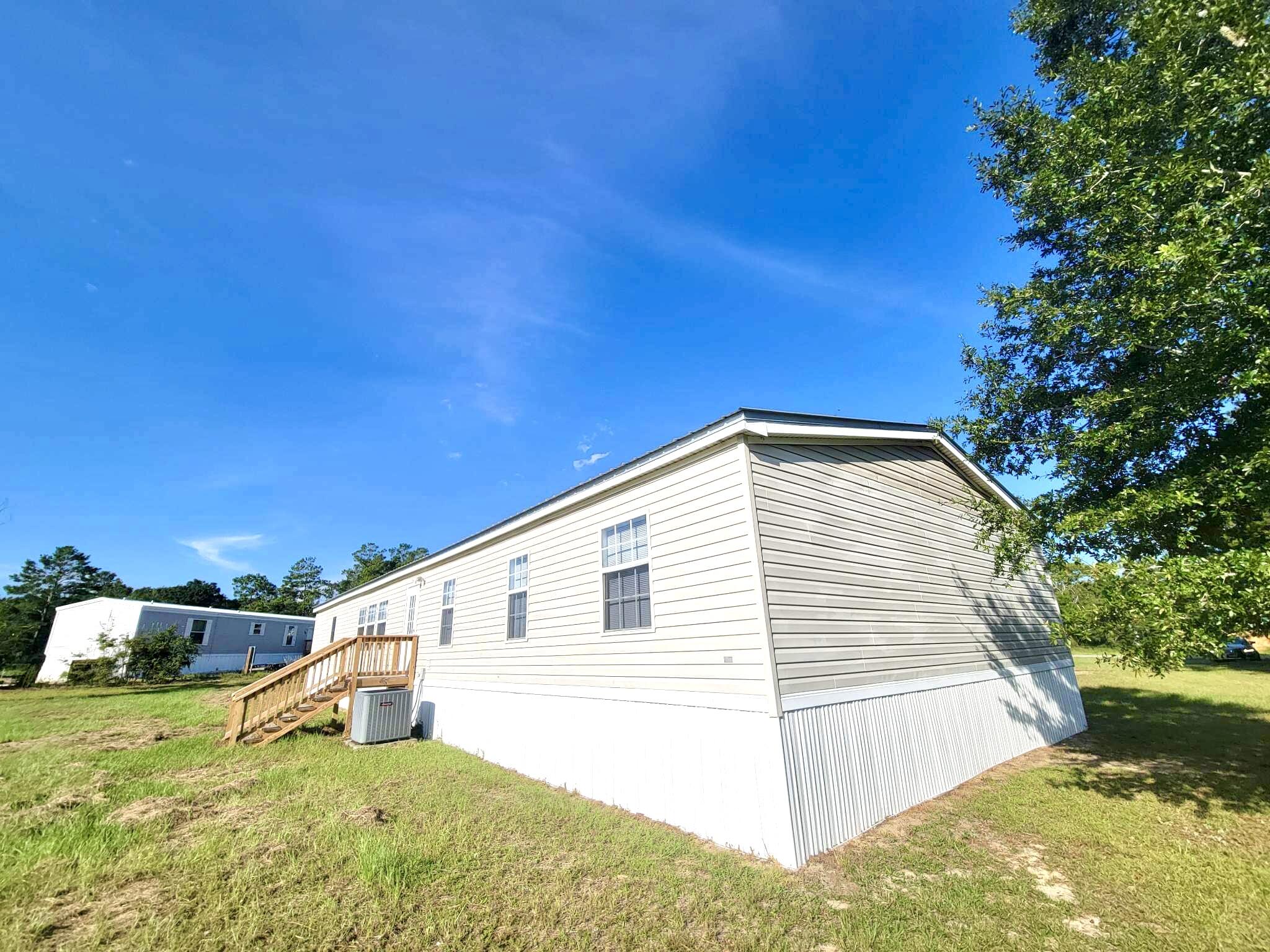 OAKWOOD LAKES ESTATES - Residential