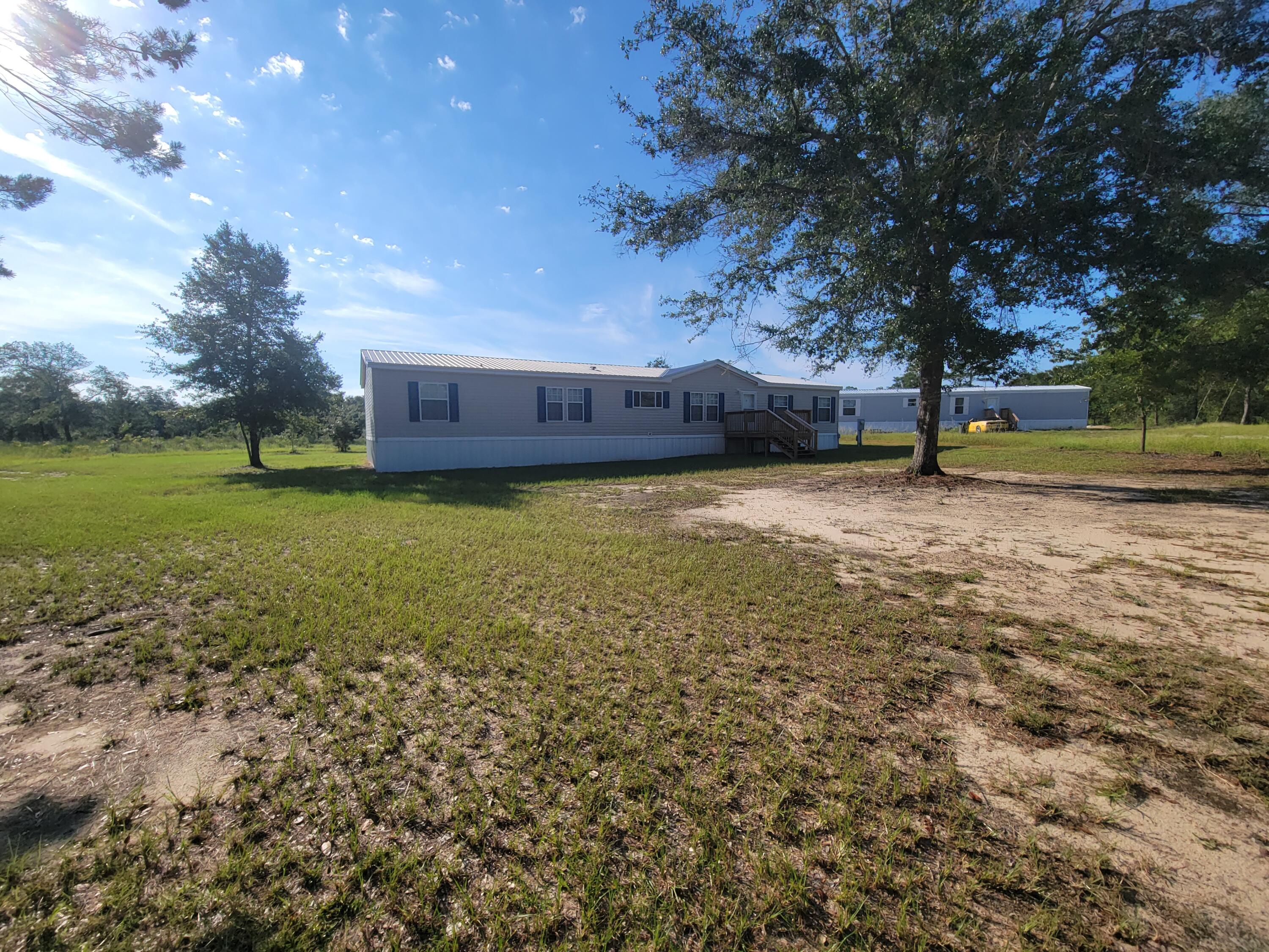 OAKWOOD LAKES ESTATES - Residential