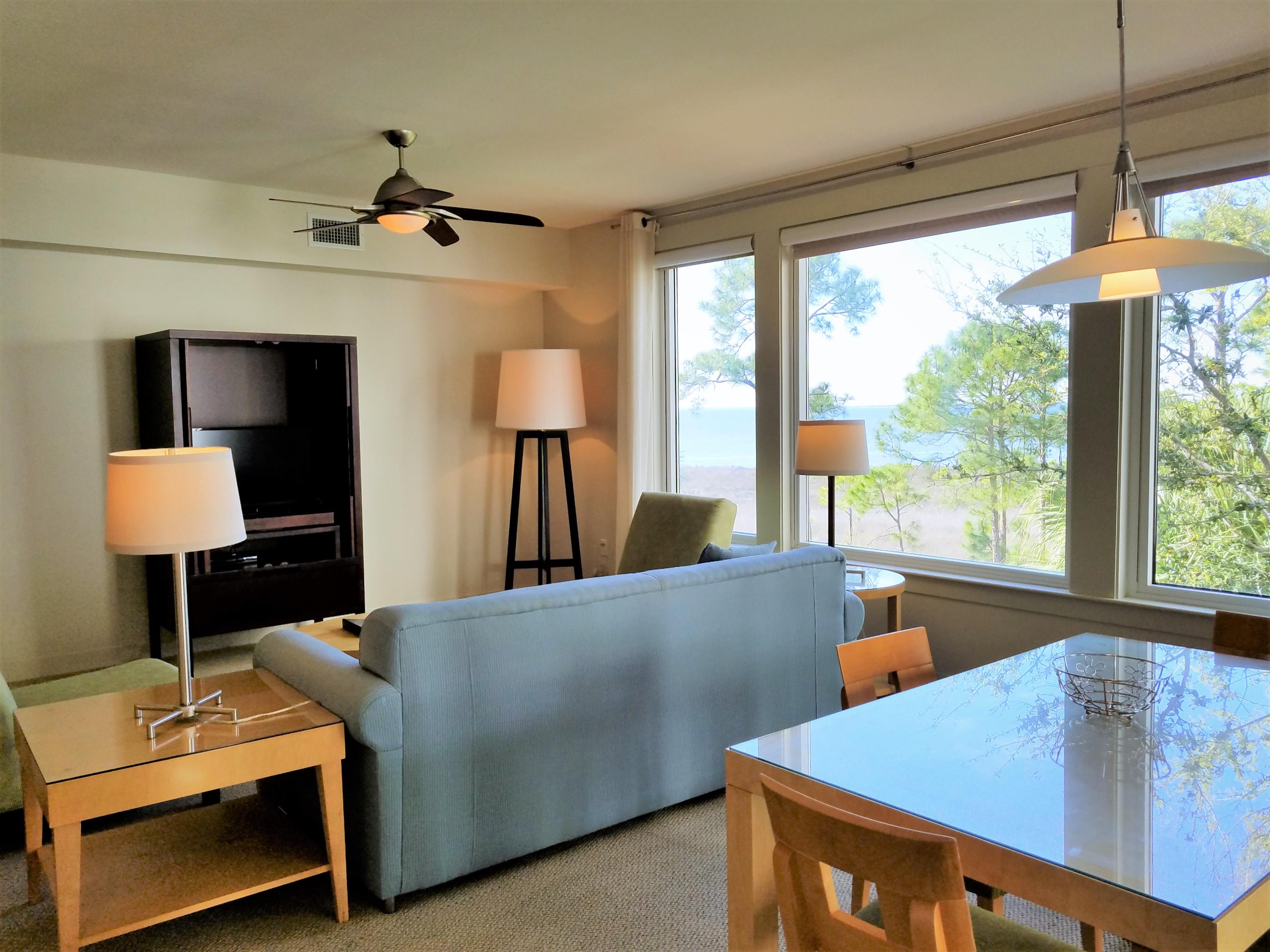 BAHIA CONDO - Residential