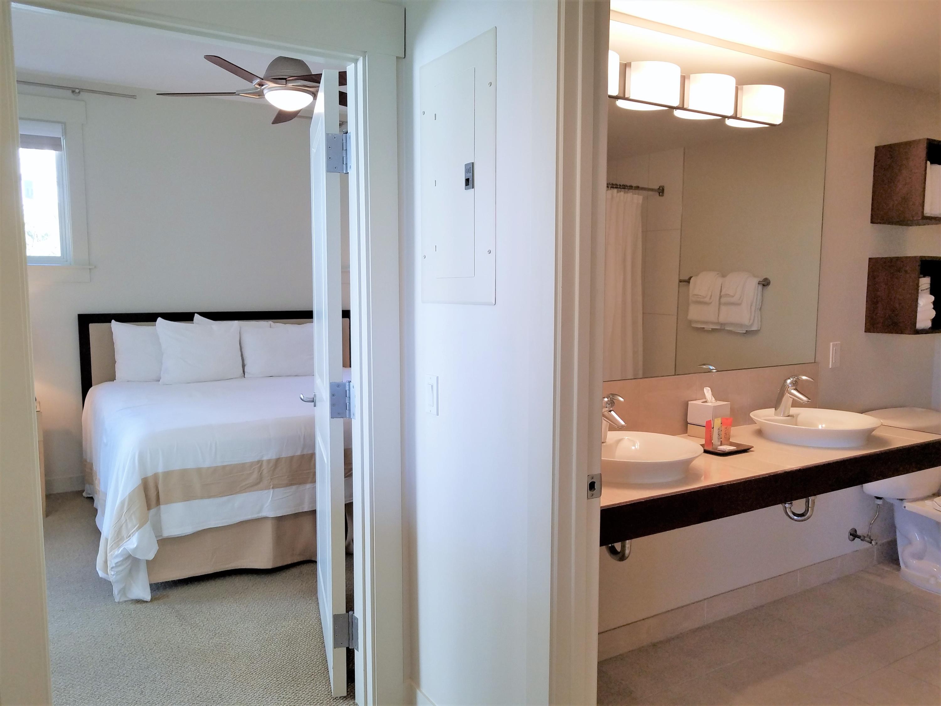 BAHIA CONDO - Residential