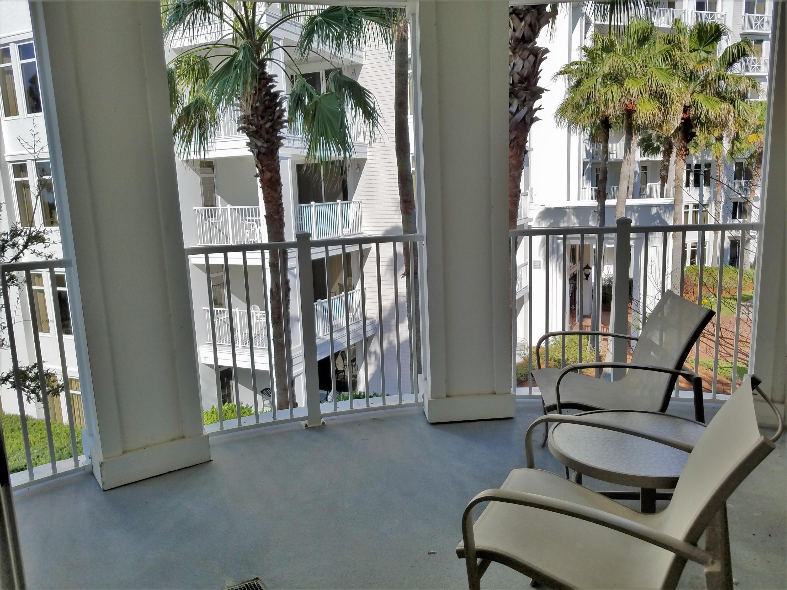 BAHIA CONDO - Residential