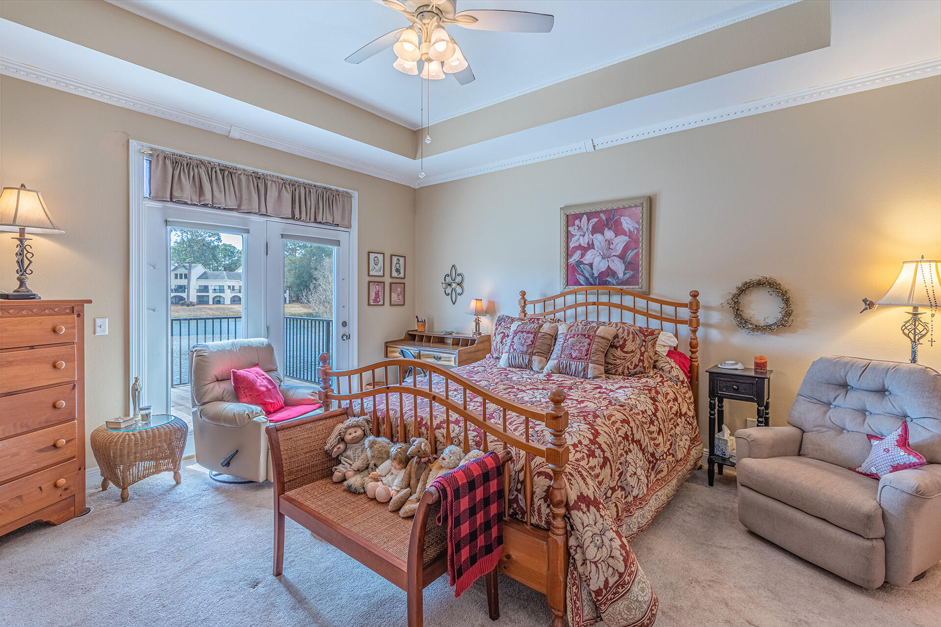 HIDDEN LAKES - Residential