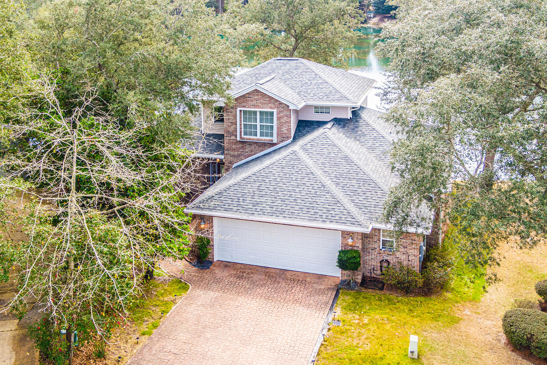 HIDDEN LAKES - Residential