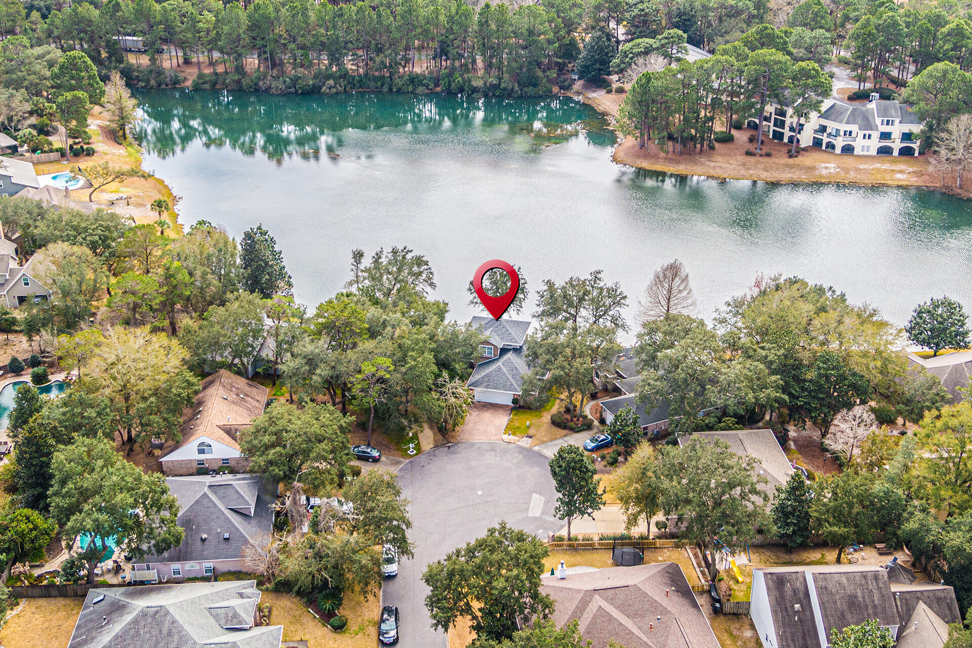 HIDDEN LAKES - Residential