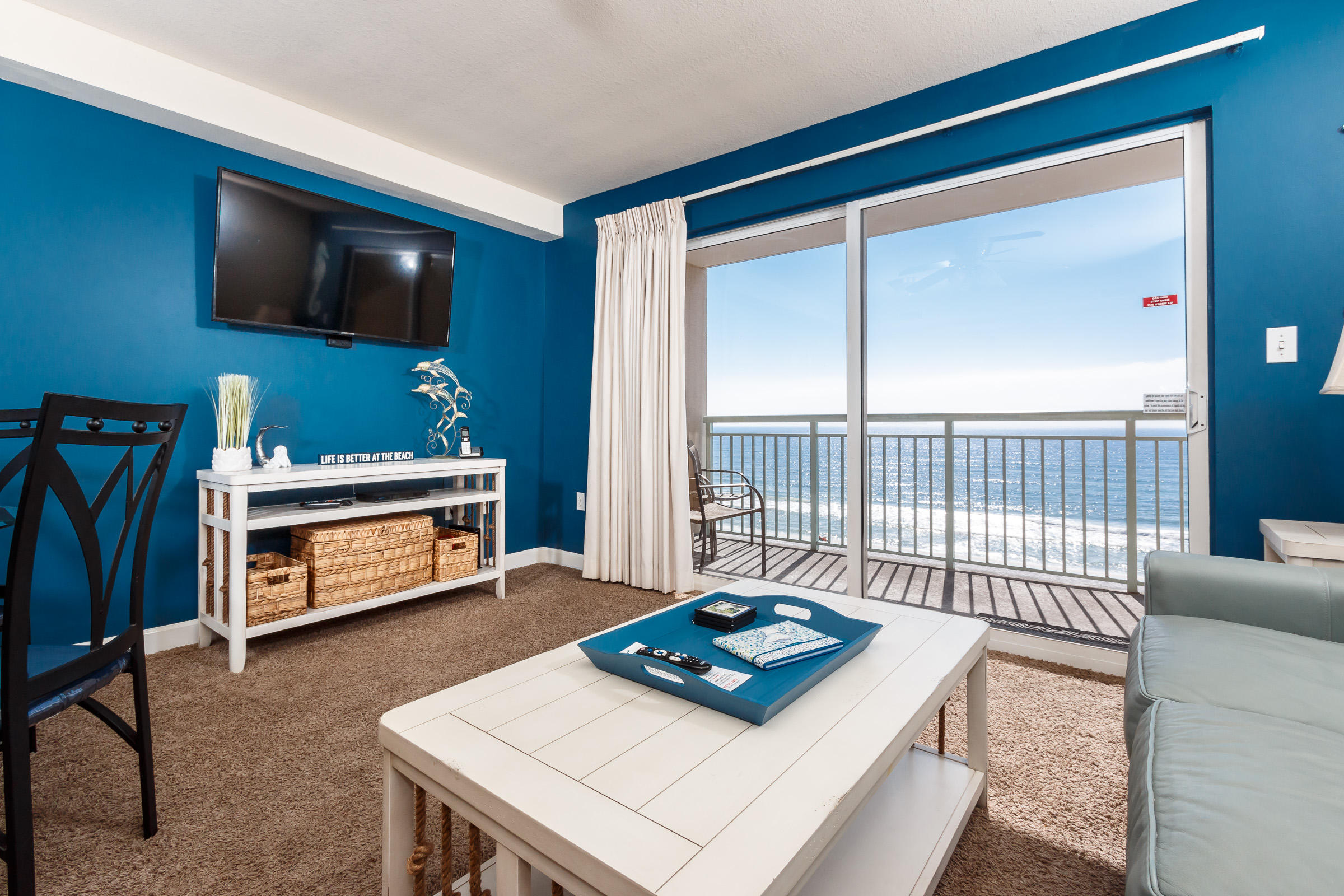 PELICAN ISLE - Residential