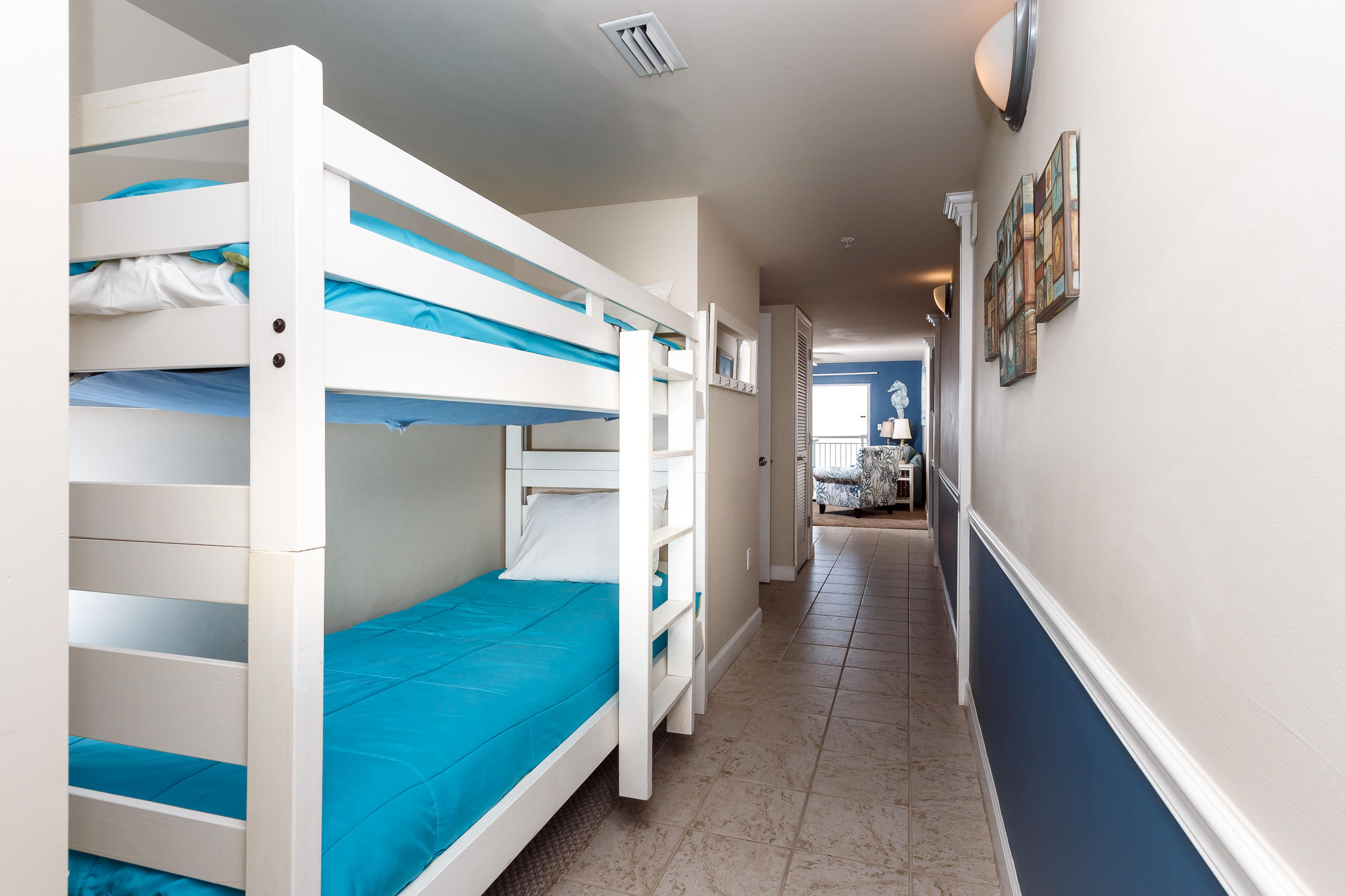 PELICAN ISLE - Residential