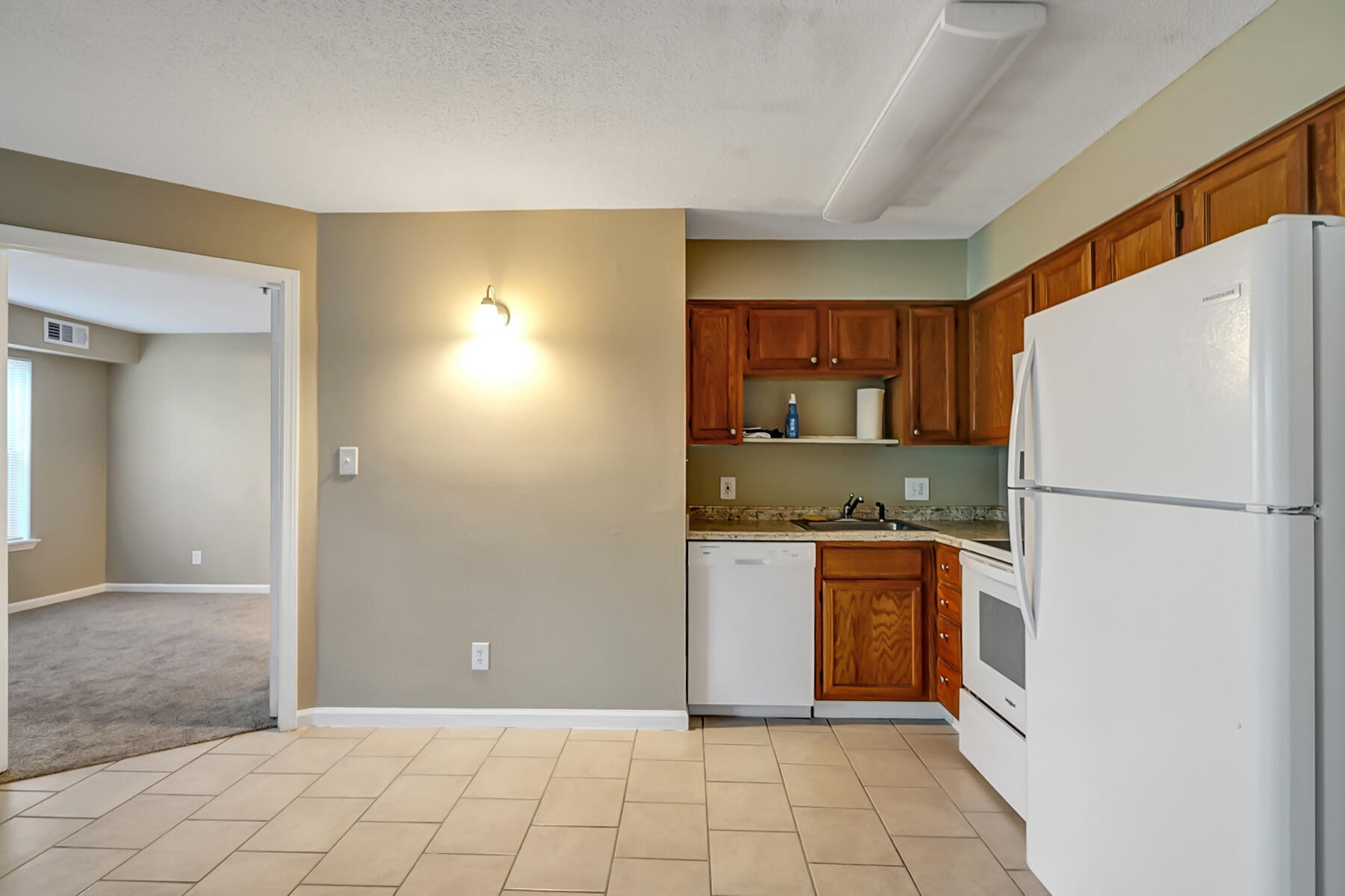 POINTE OF VIEW - Residential