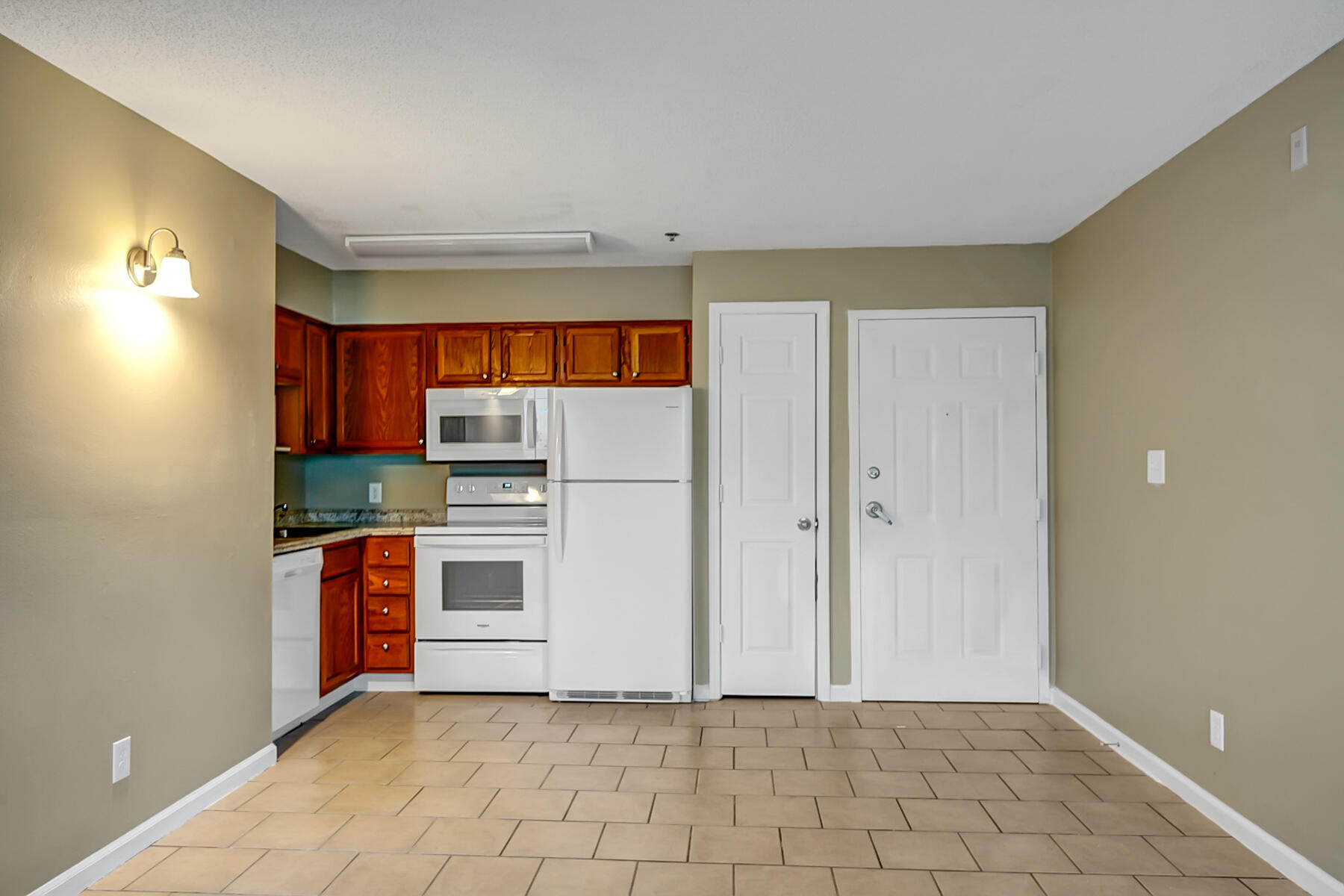 POINTE OF VIEW - Residential