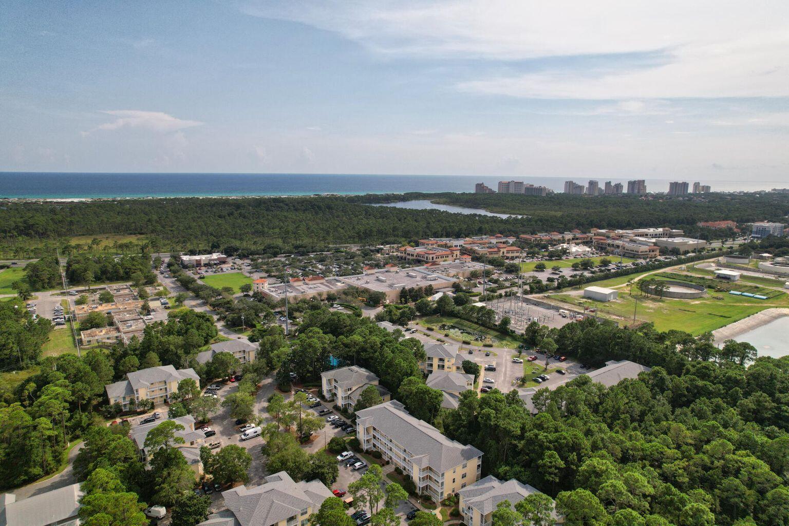 POINTE OF VIEW - Residential