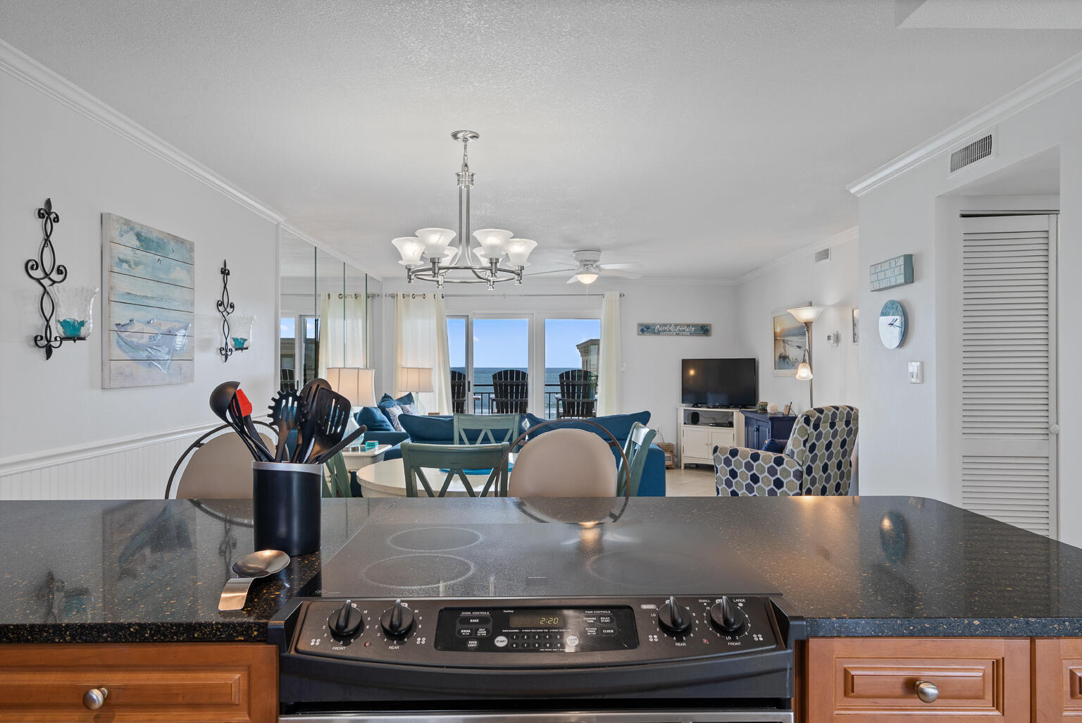 EMERALD ISLE - Residential
