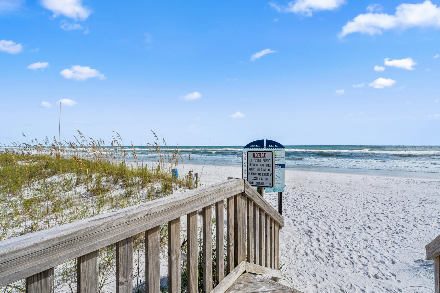 EMERALD ISLE - Residential