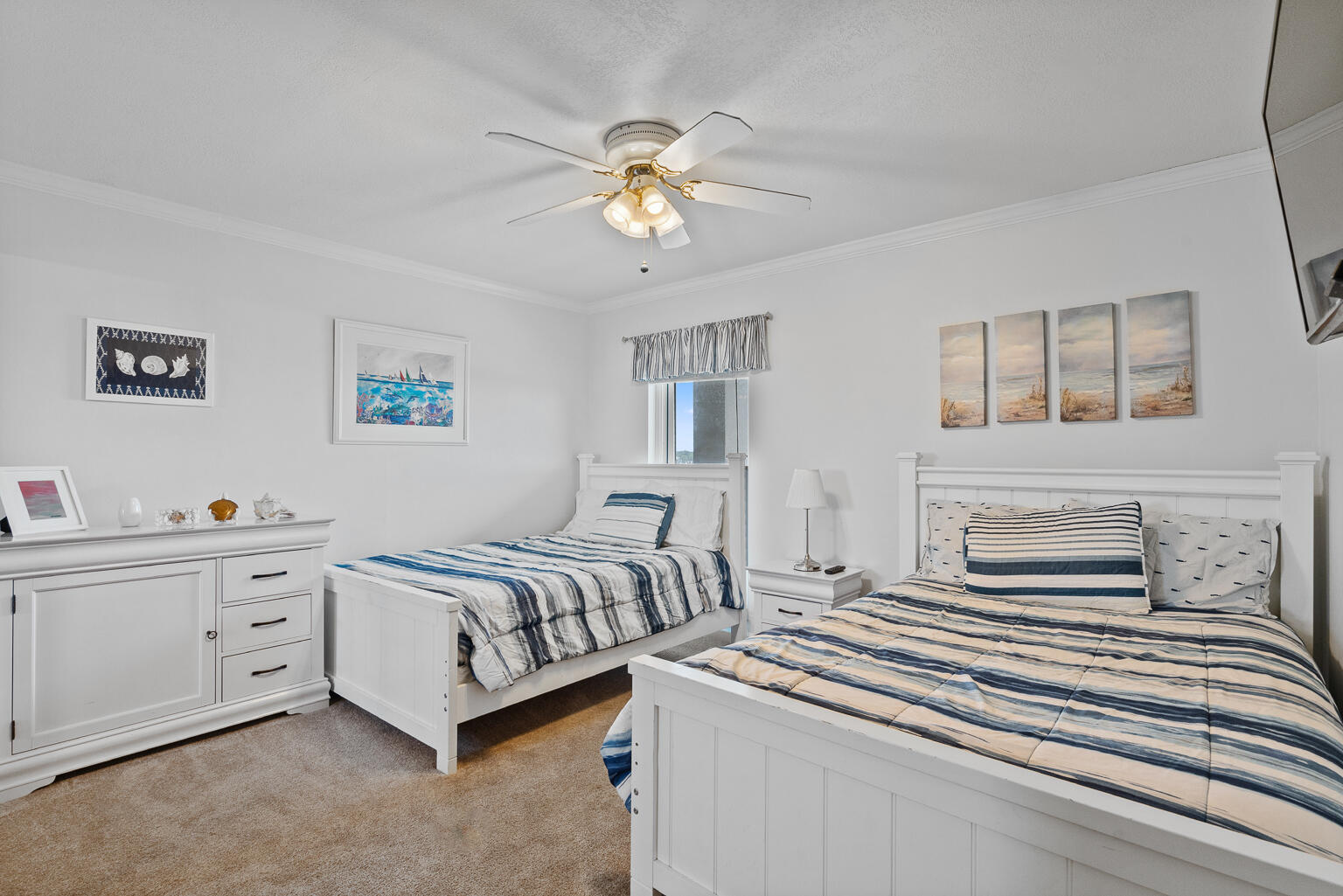 EMERALD ISLE - Residential