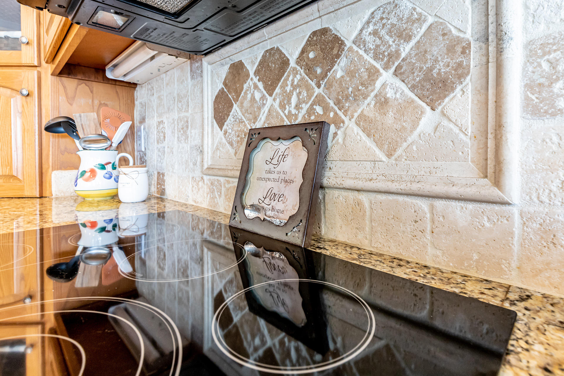 RAINTREE ESTATES - Residential