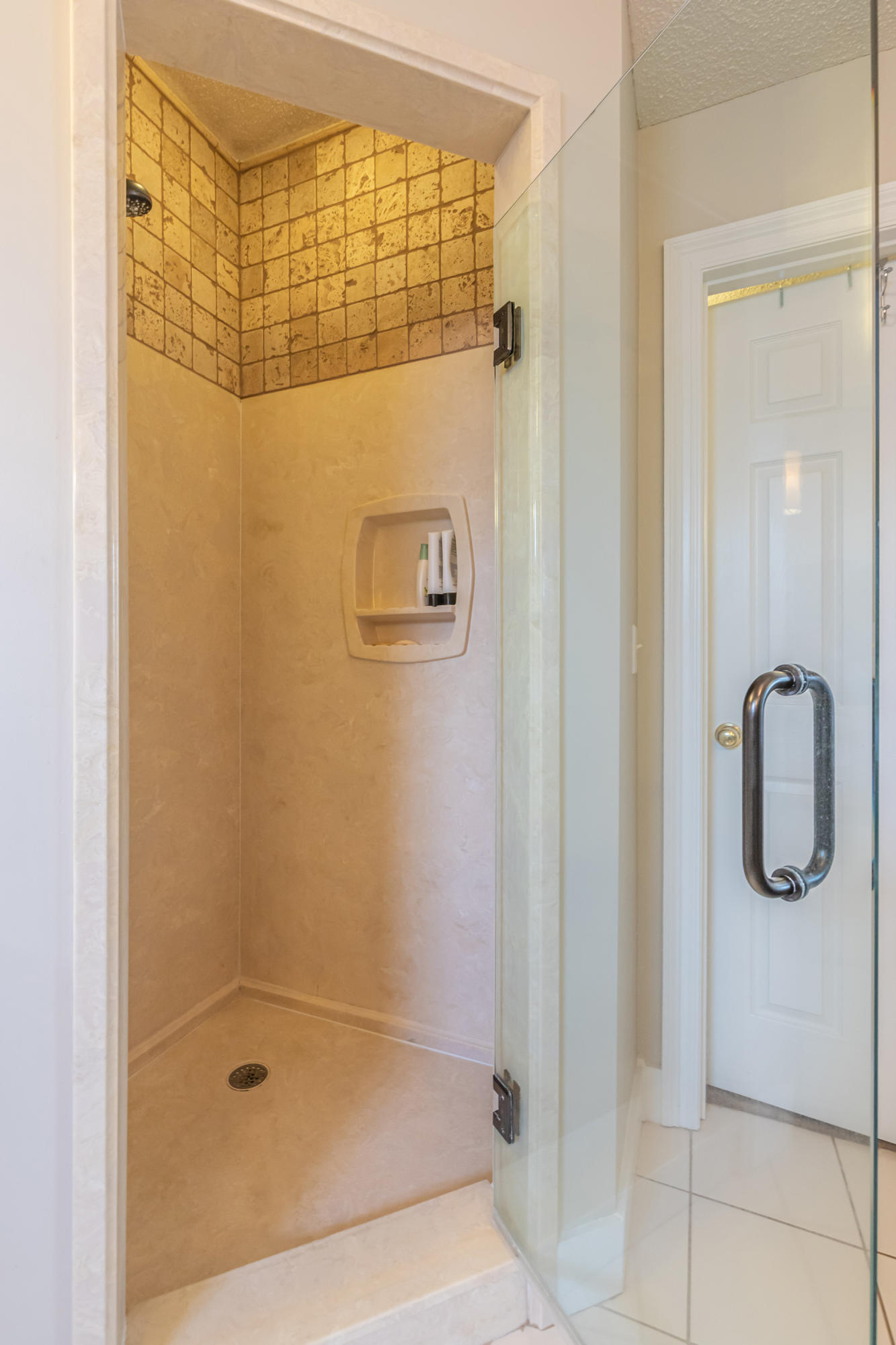 RAINTREE ESTATES - Residential