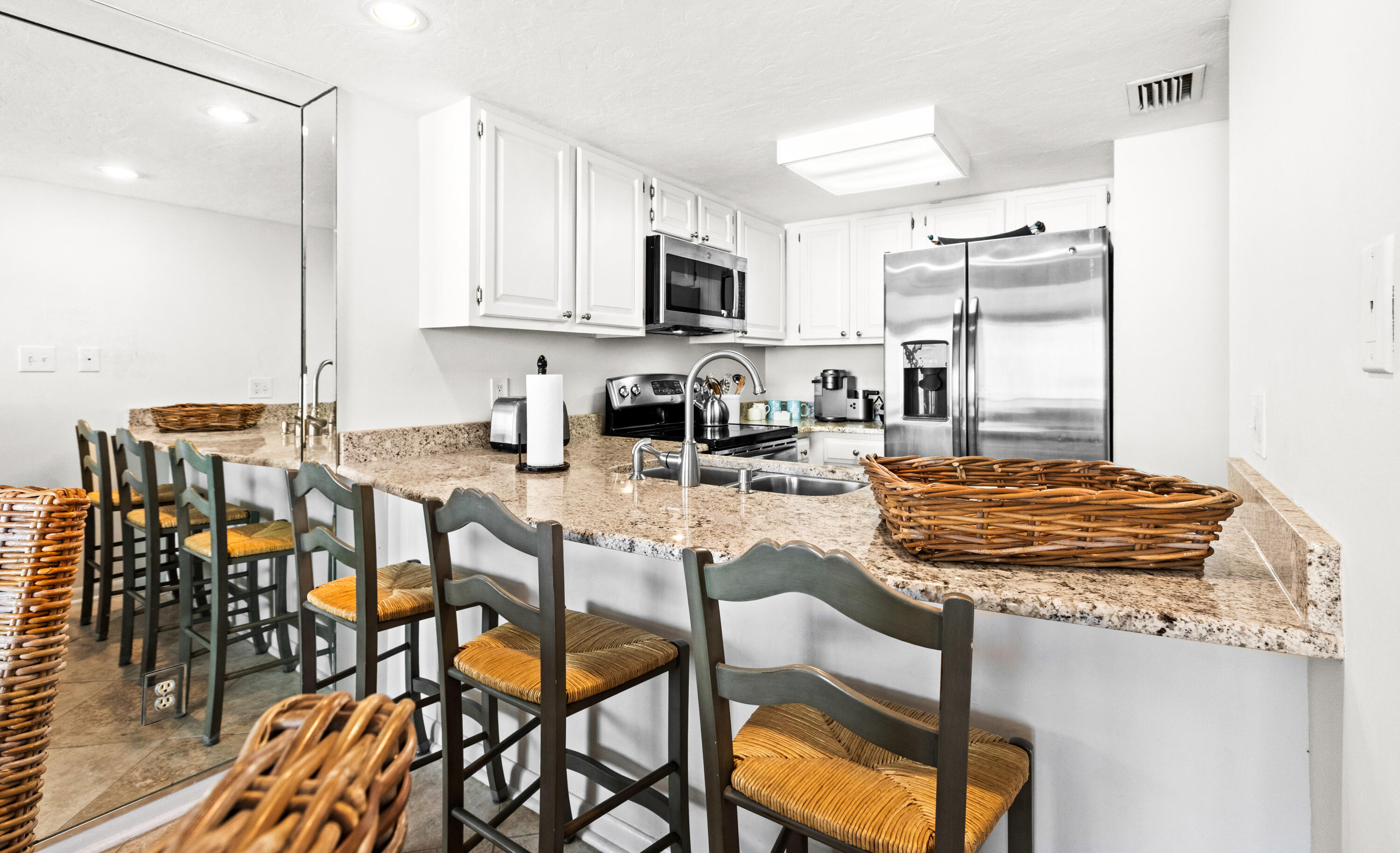 ONE SEAGROVE PLACE CONDOMINIUM - Residential