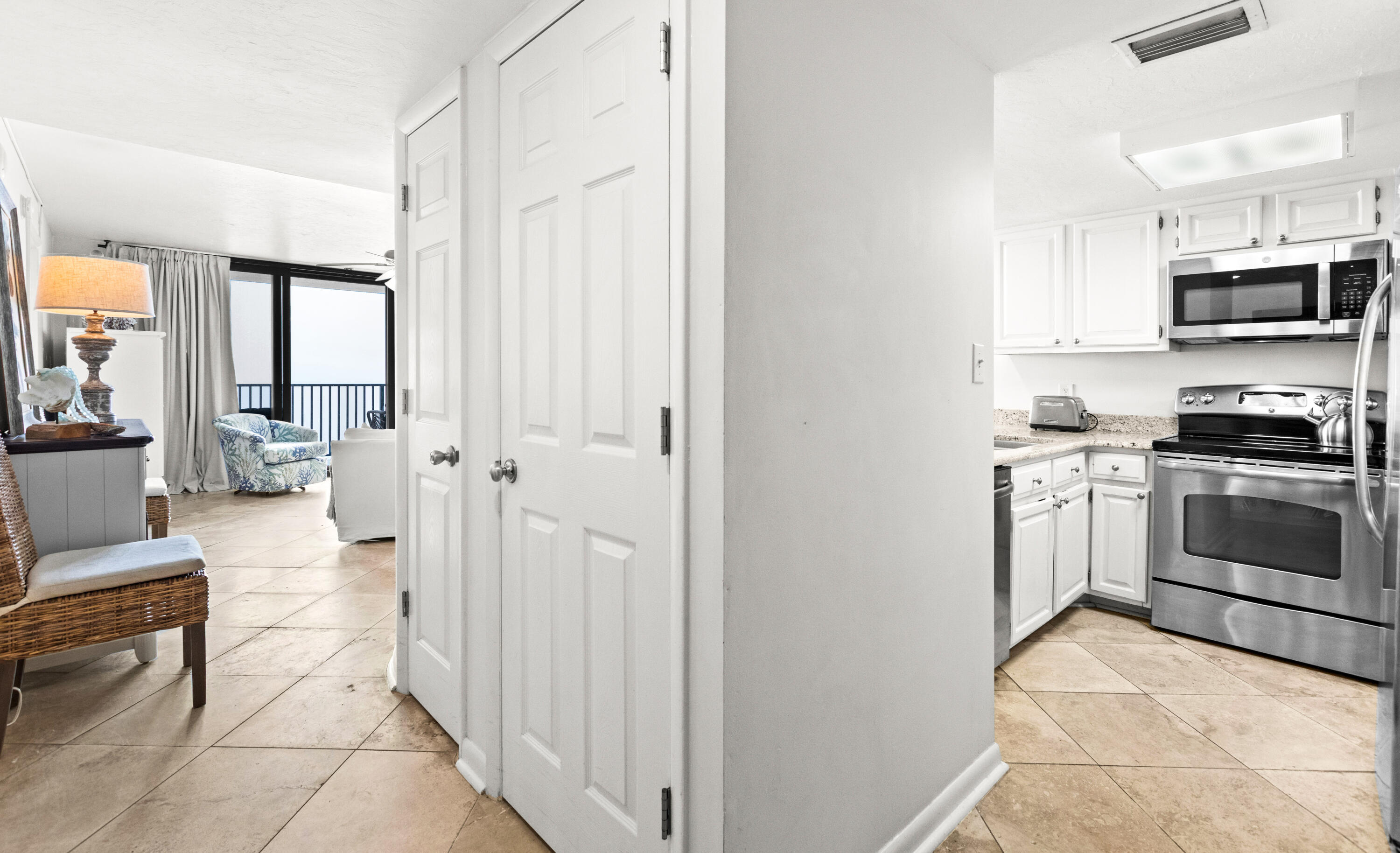 ONE SEAGROVE PLACE CONDOMINIUM - Residential