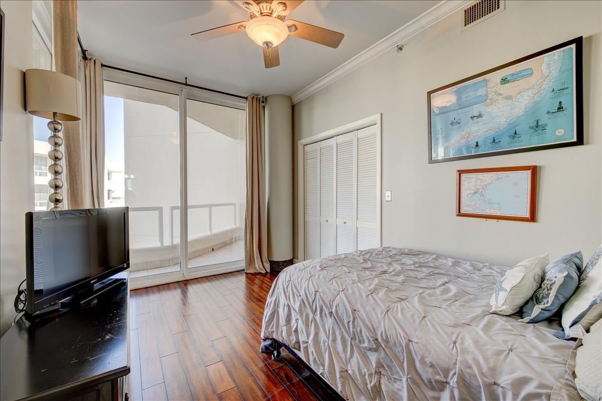 EAST PASS TOWERS CONDO PH 2 - Residential