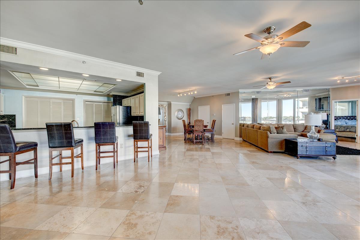 EAST PASS TOWERS CONDO PH 2 - Residential