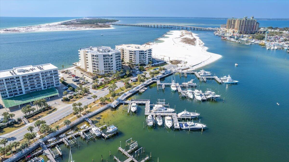 EAST PASS TOWERS CONDO PH 2 - Residential