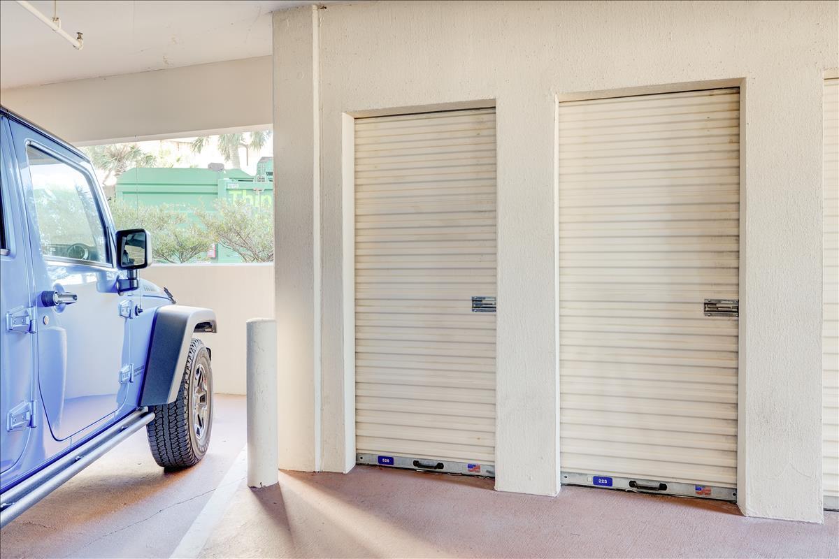 EAST PASS TOWERS CONDO PH 2 - Residential