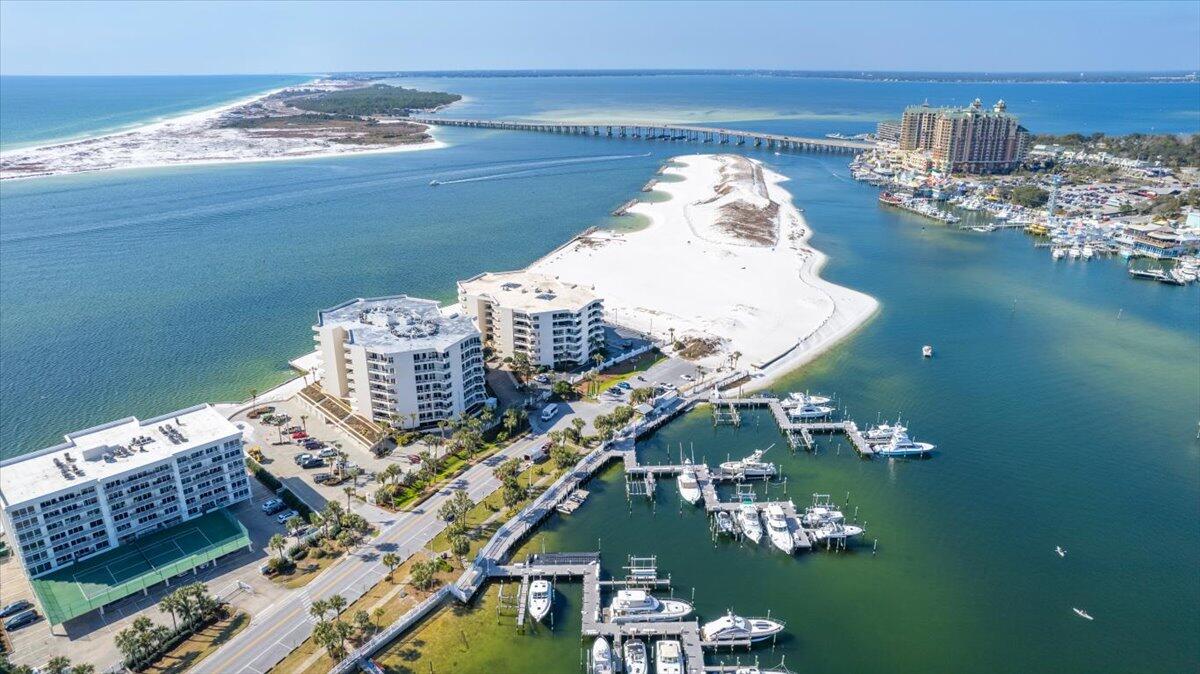 EAST PASS TOWERS CONDO PH 2 - Residential