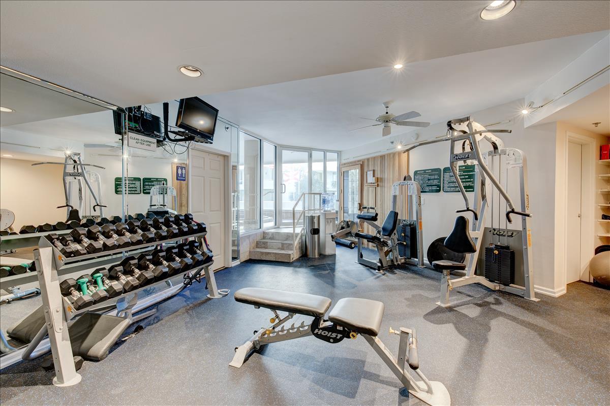 EAST PASS TOWERS CONDO PH 2 - Residential